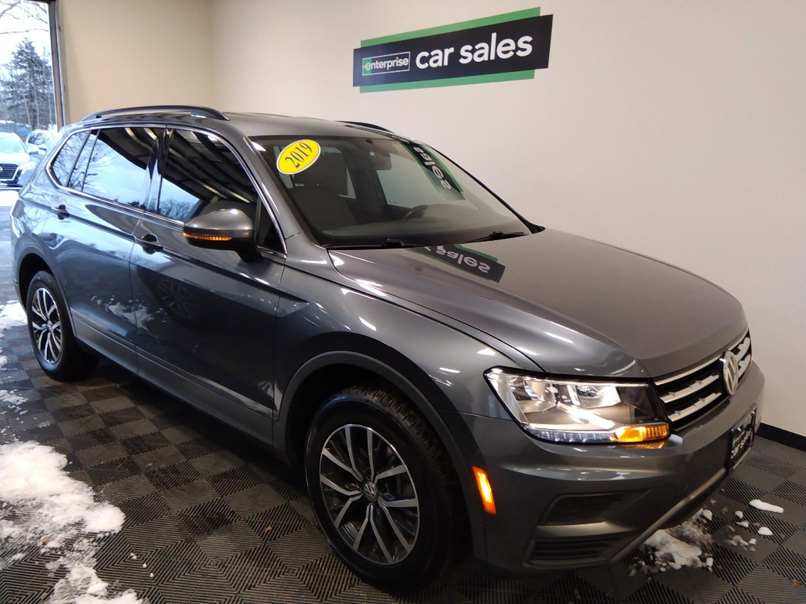 2019 Volkswagen Tiguan 2.0T SE FWD