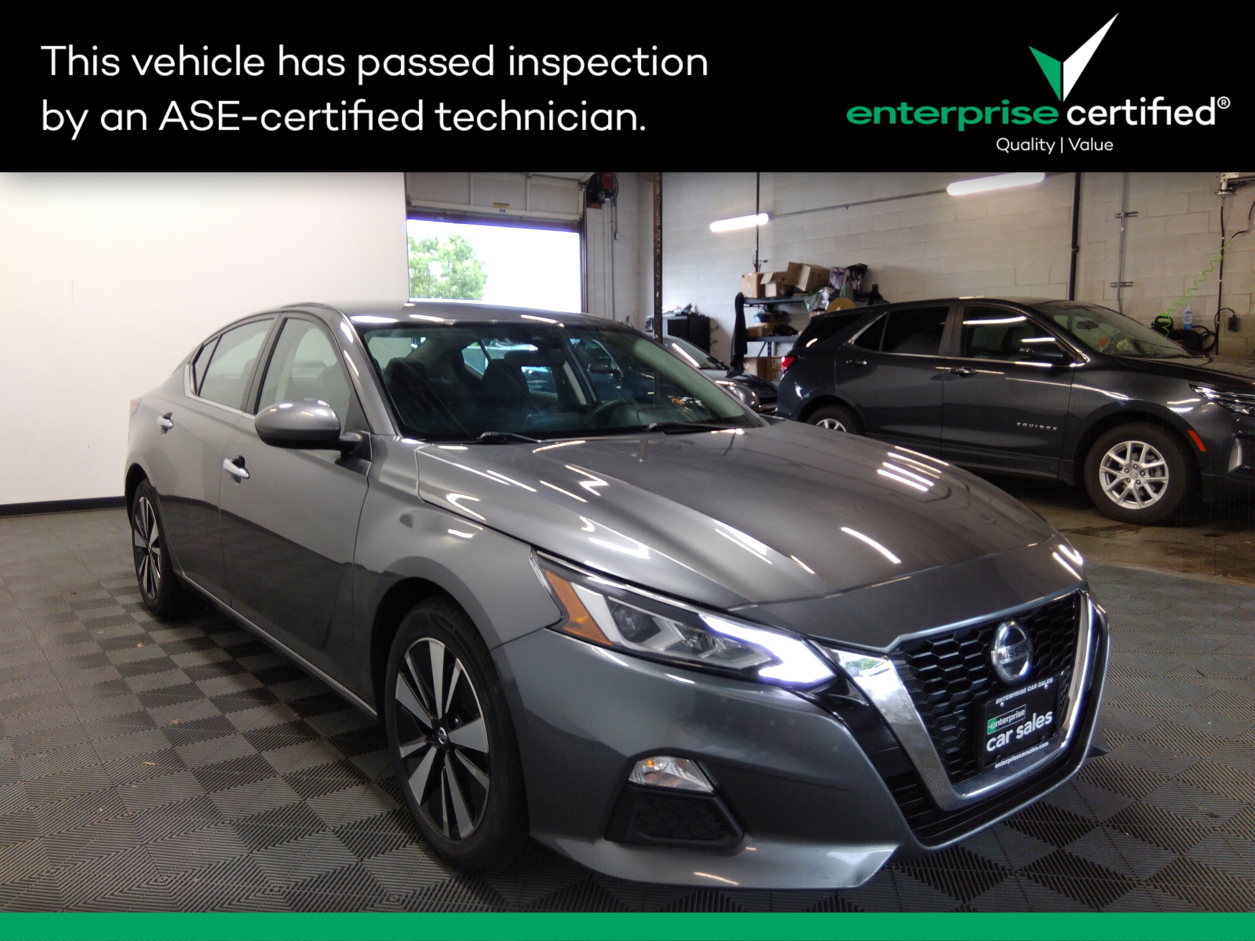 Used 2022 Nissan Altima 2.5 SV Sedan
