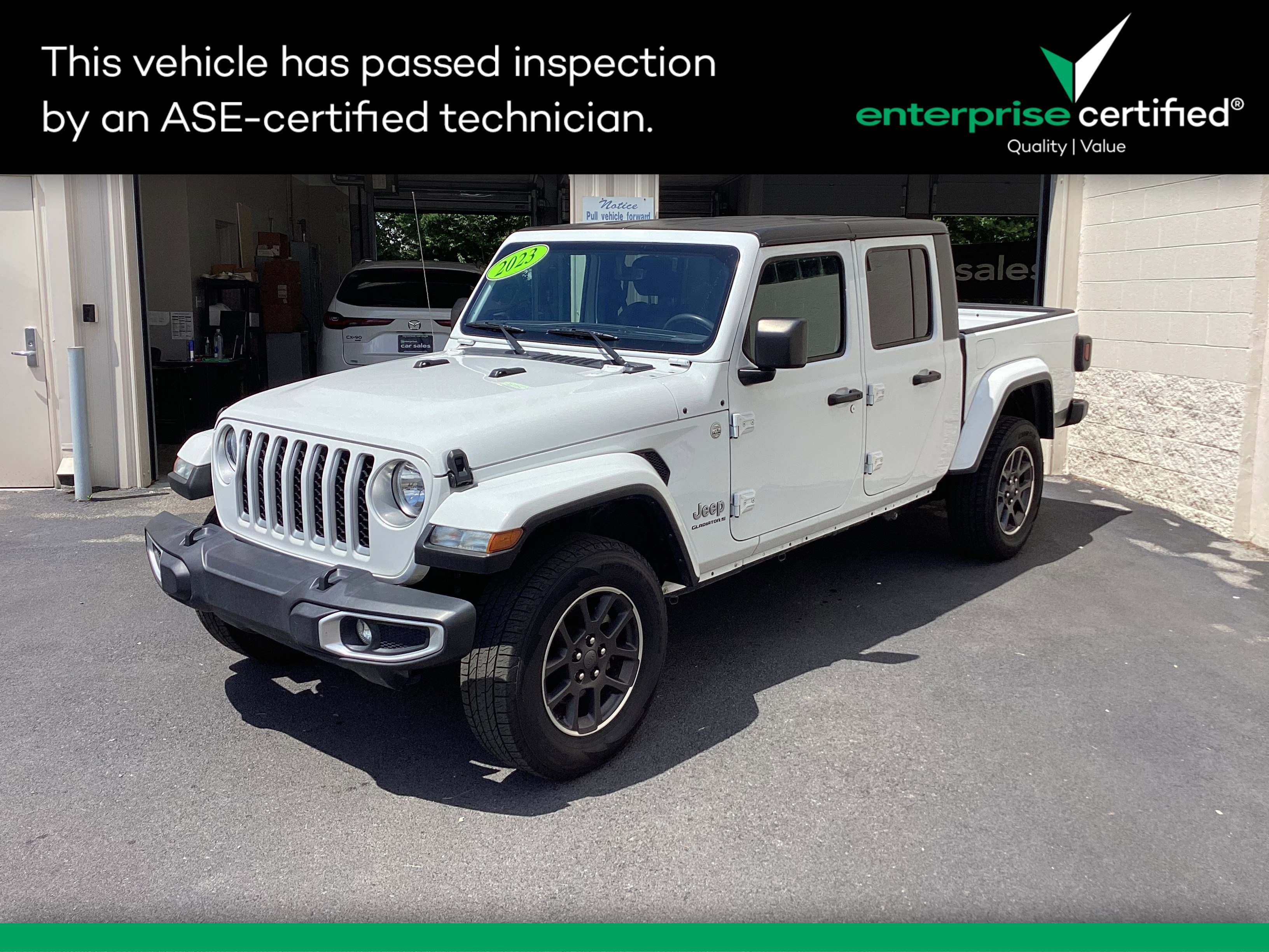 Used 2023 Jeep Gladiator Overland 4x4 *Ltd Avail*