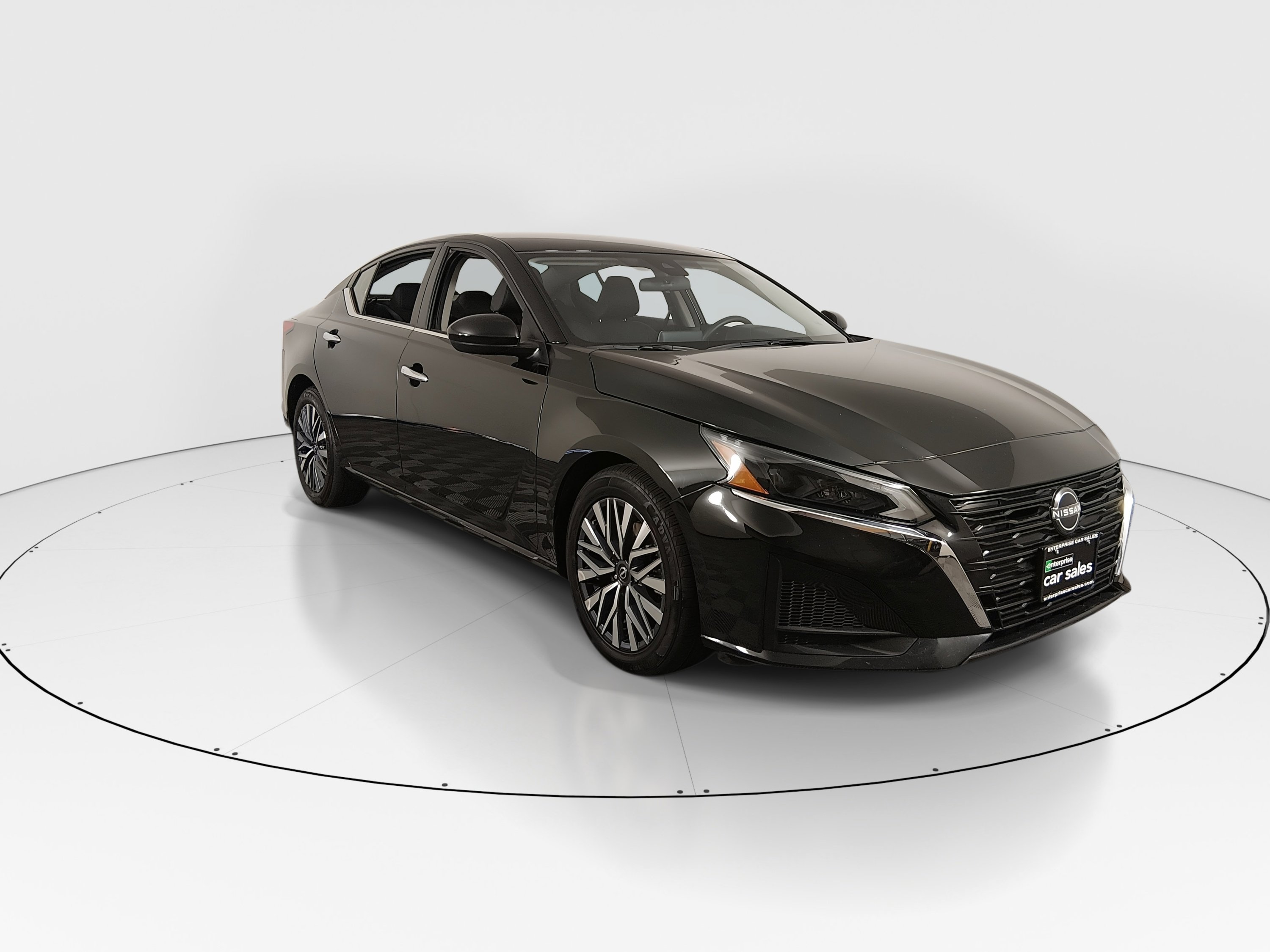 Used 2023 Nissan Altima 2.5 SV Sedan