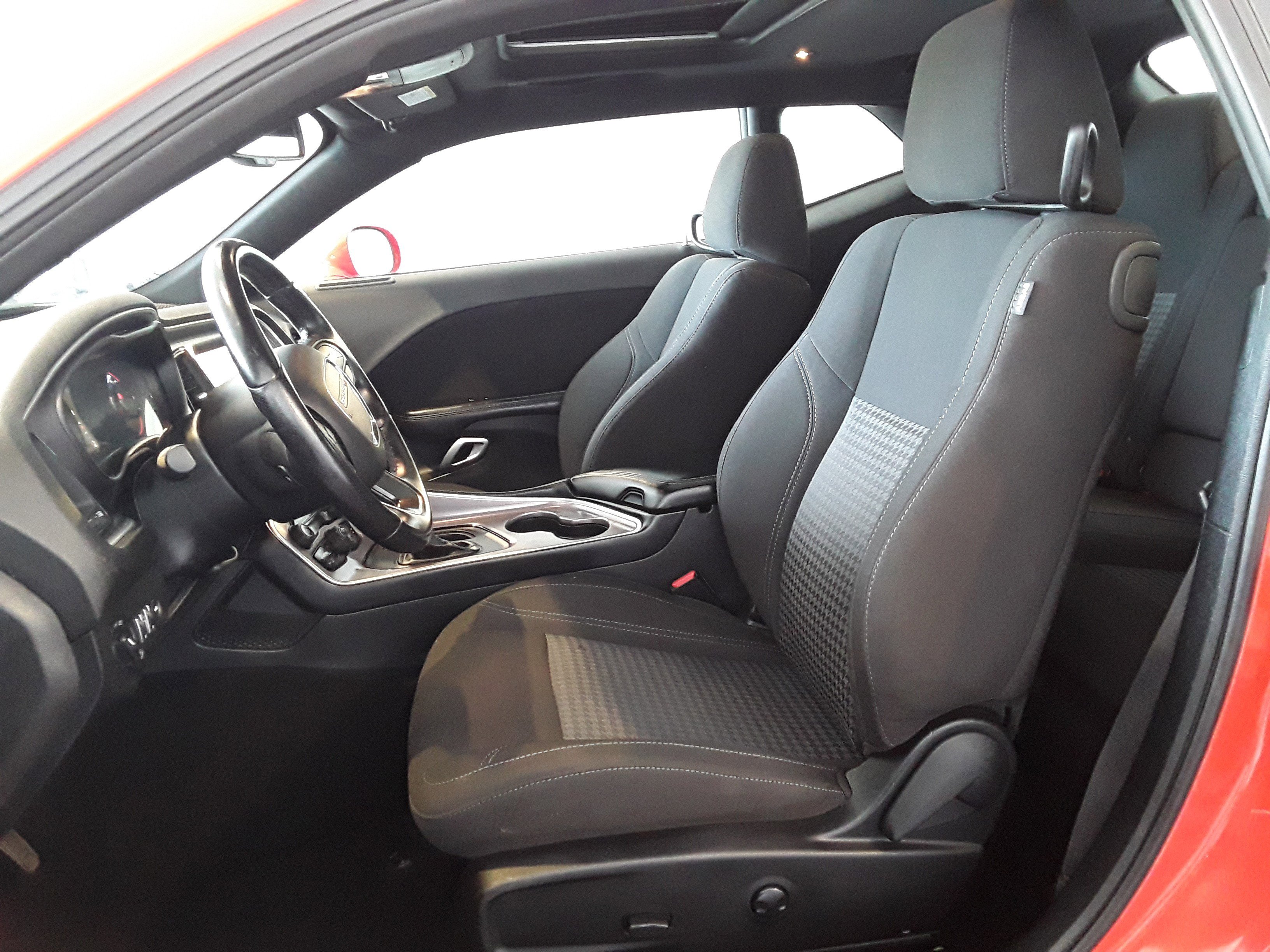 Image 9 of Used 2022 Dodge Challenger SXT RWD