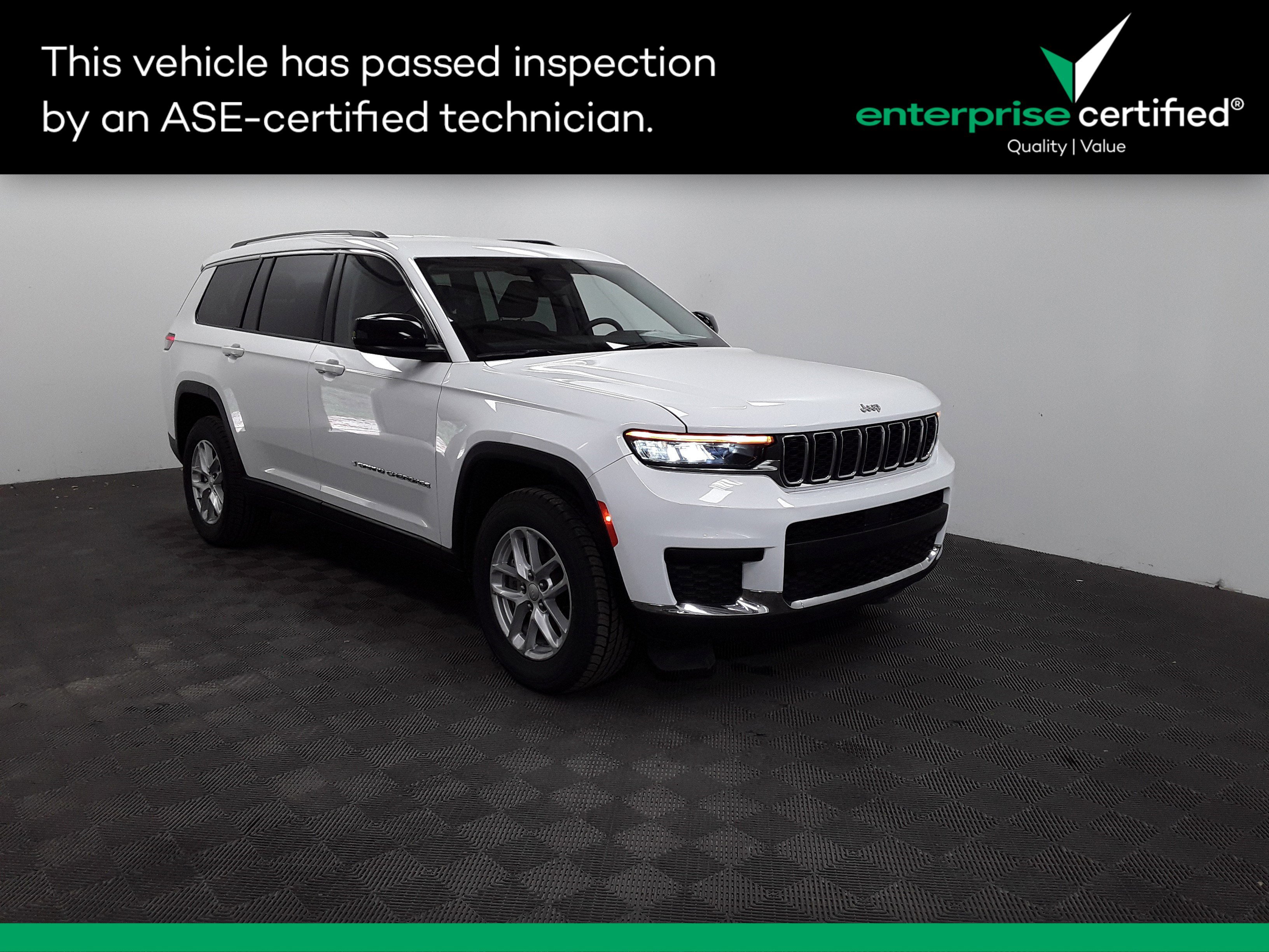 2023 Jeep Grand Cherokee L Laredo 4x2
