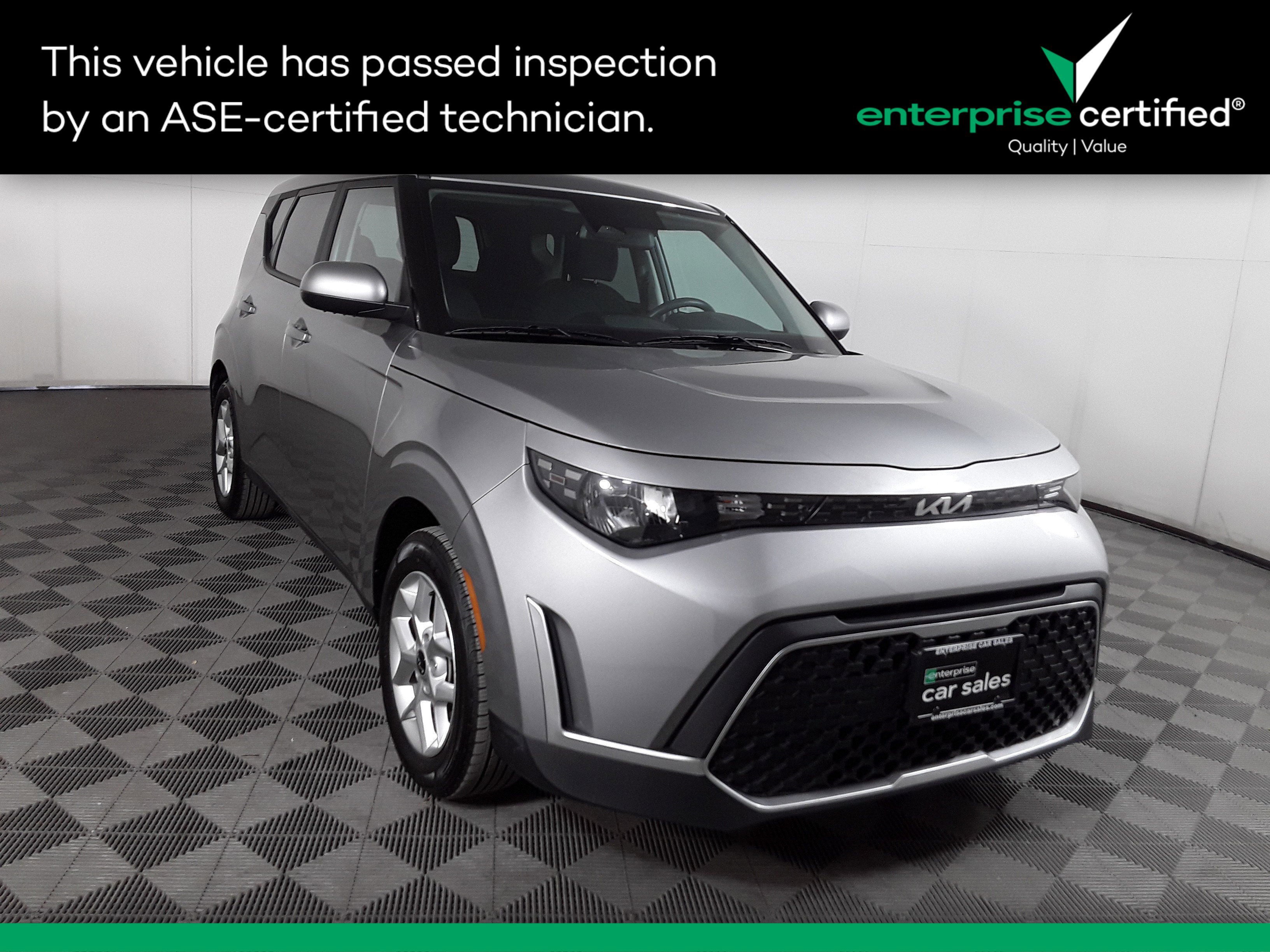Used 2024 Kia Soul LX IVT