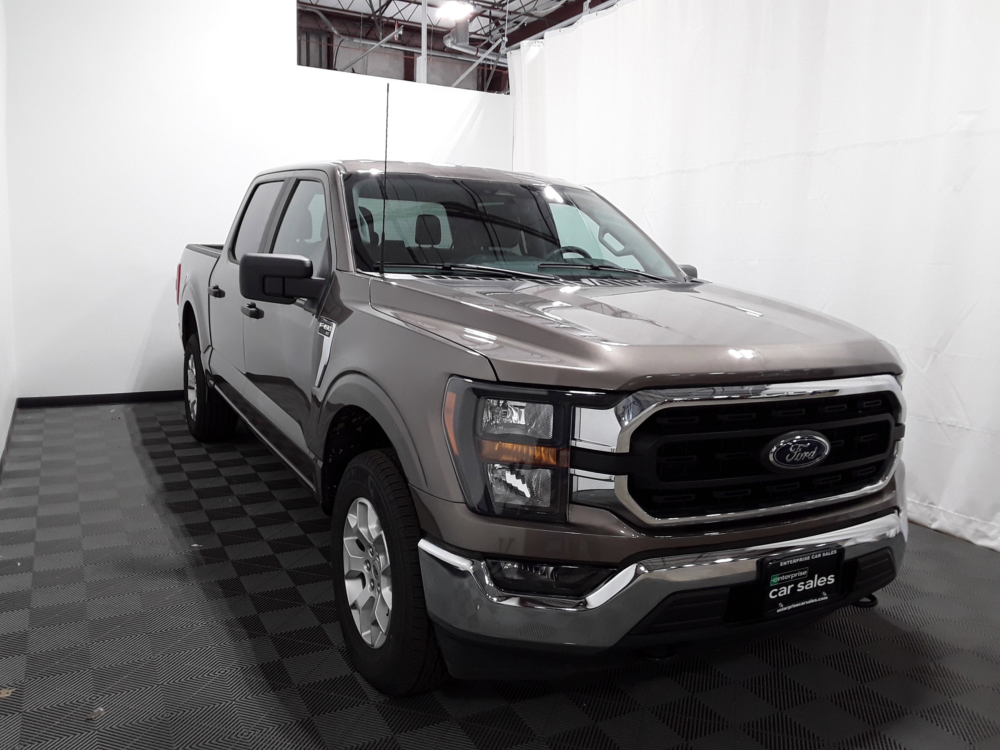 2023 Ford F-150 XLT 4WD SuperCrew 5.5' Box