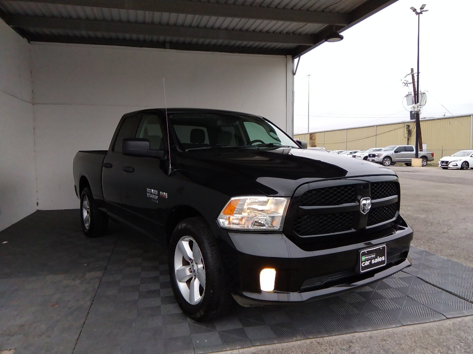 2021 Ram 1500 Classic Tradesman 4x4 Quad Cab 6'4