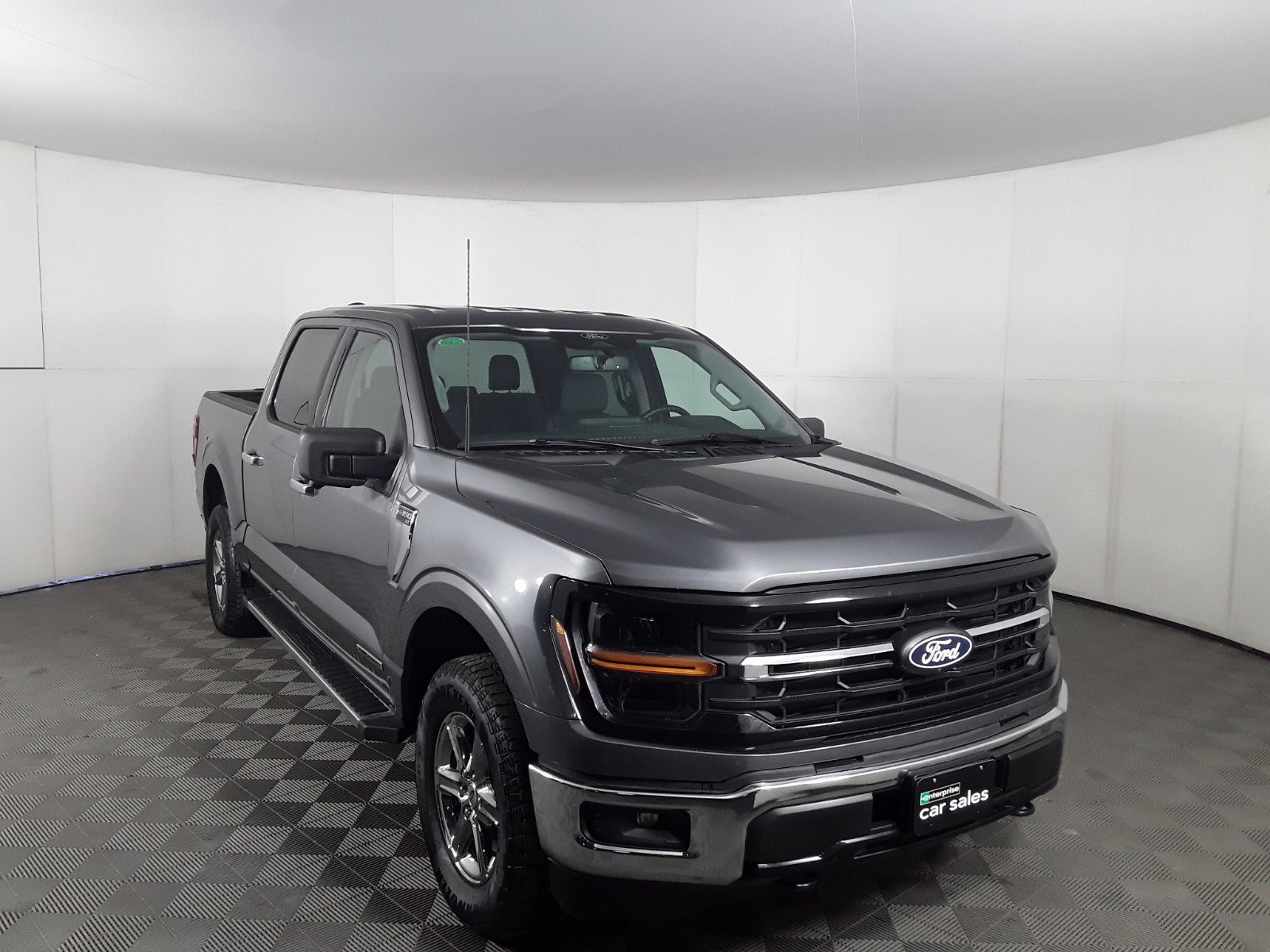 2024 Ford F-150 XLT 4WD SuperCrew 5.5' Box