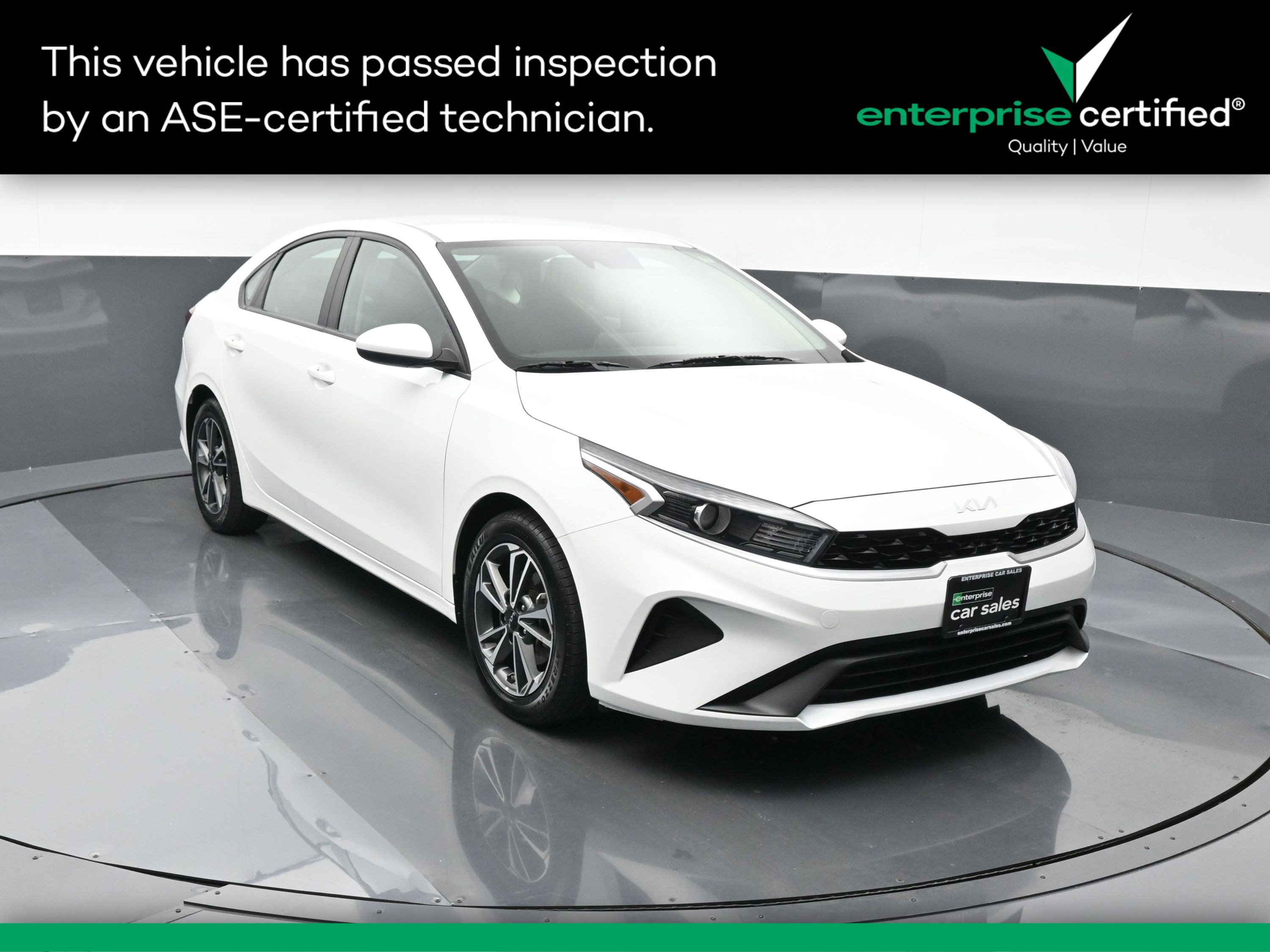 Used 2023 Kia Forte LXS IVT