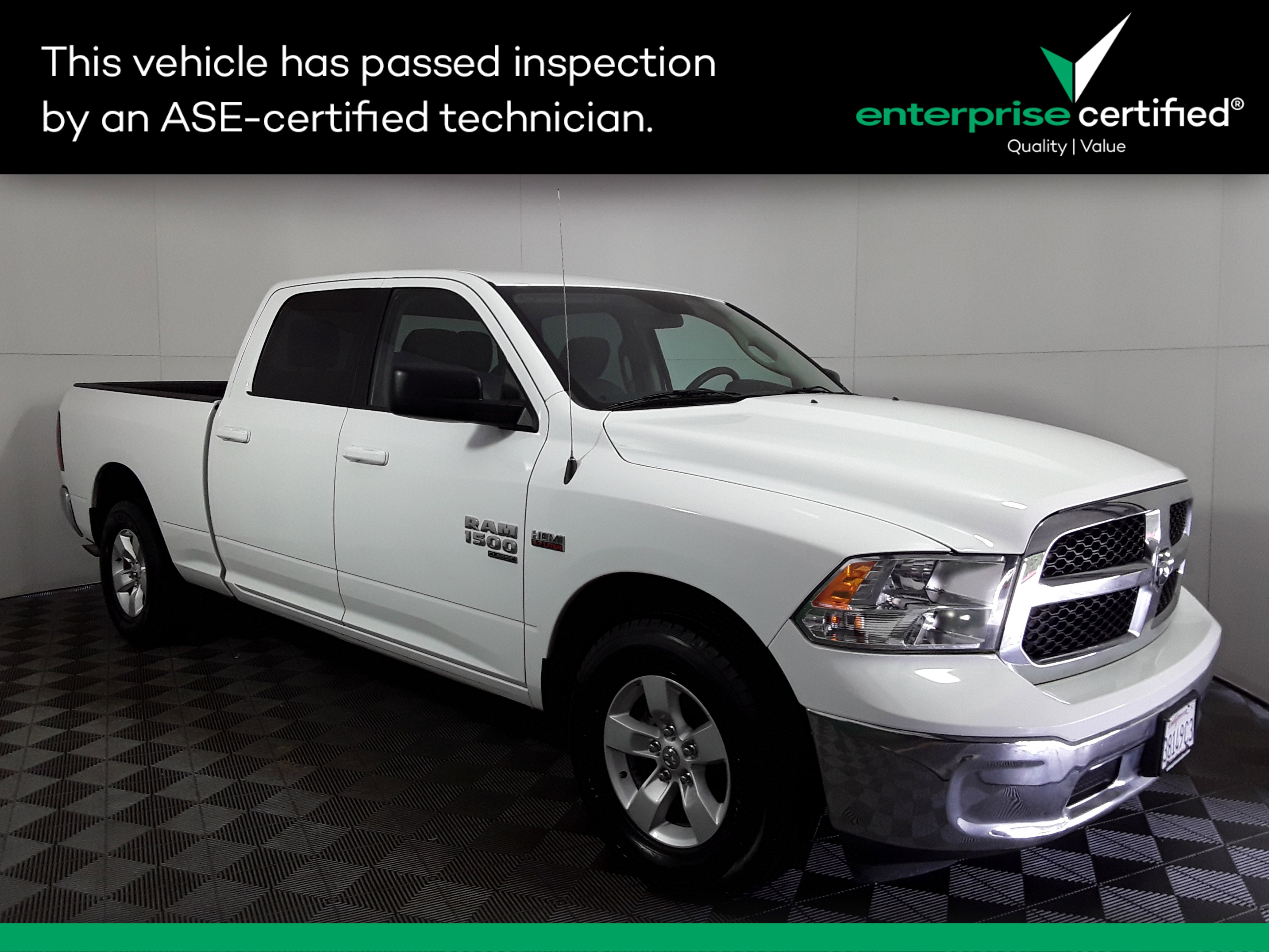 2021 Ram 1500 Classic SLT 4x2 Crew Cab 6'4