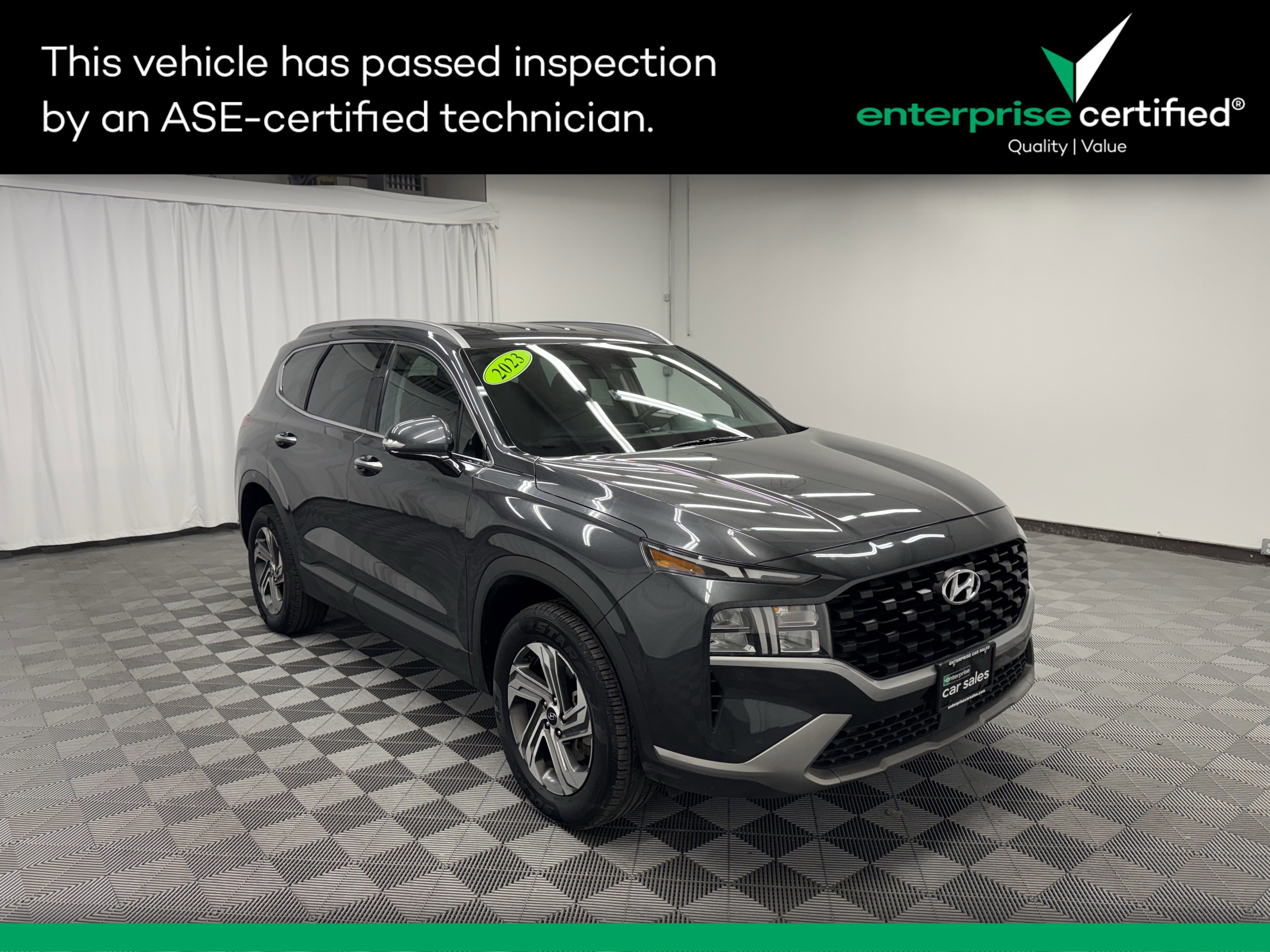 2023 Hyundai Santa Fe SEL's photo