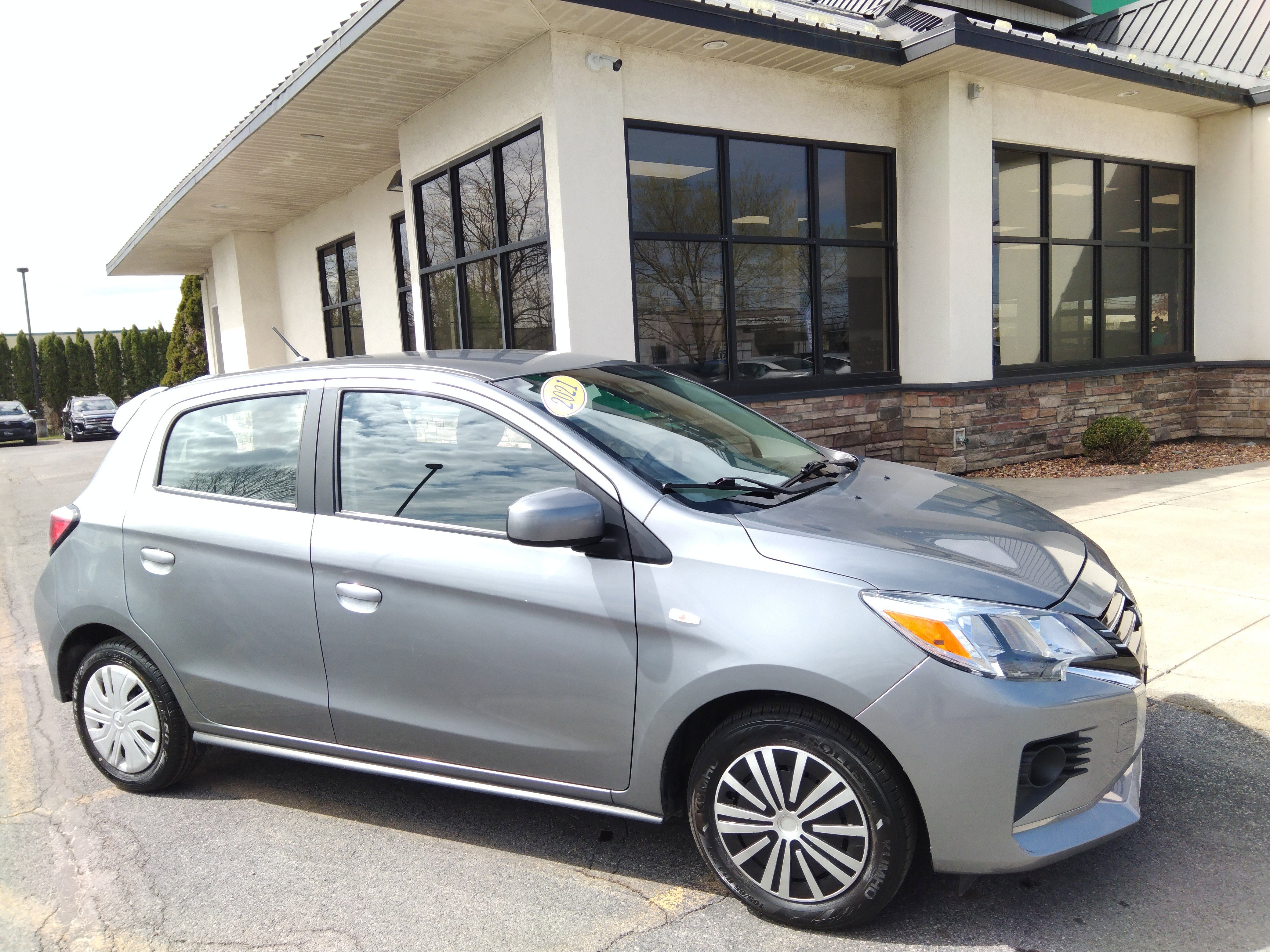 2021 Mitsubishi Mirage ES CVT