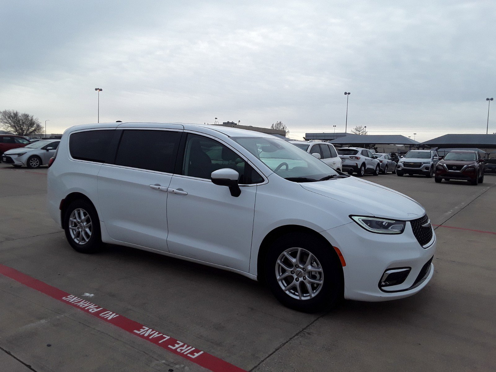 2023 Chrysler Pacifica Touring L FWD