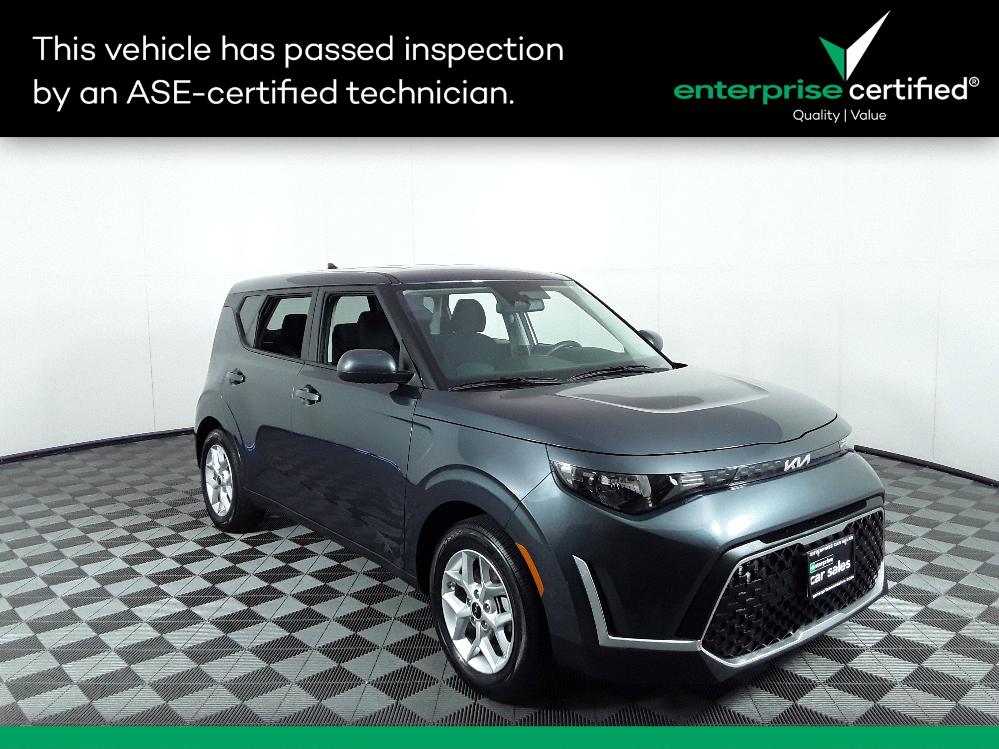 Used 2024 Kia Soul LX IVT