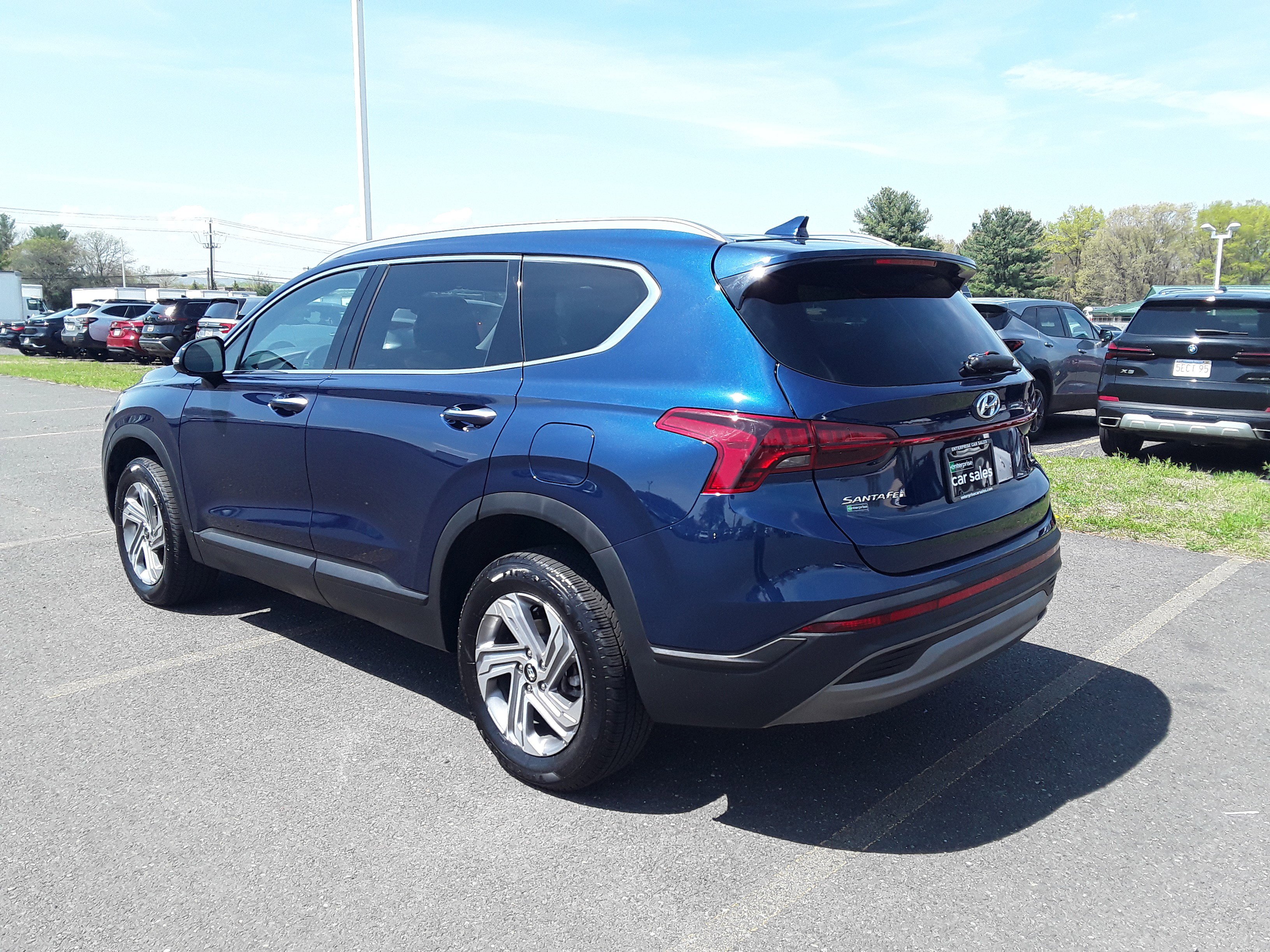 Image 4 of Used 2023 Hyundai Santa Fe SEL AWD