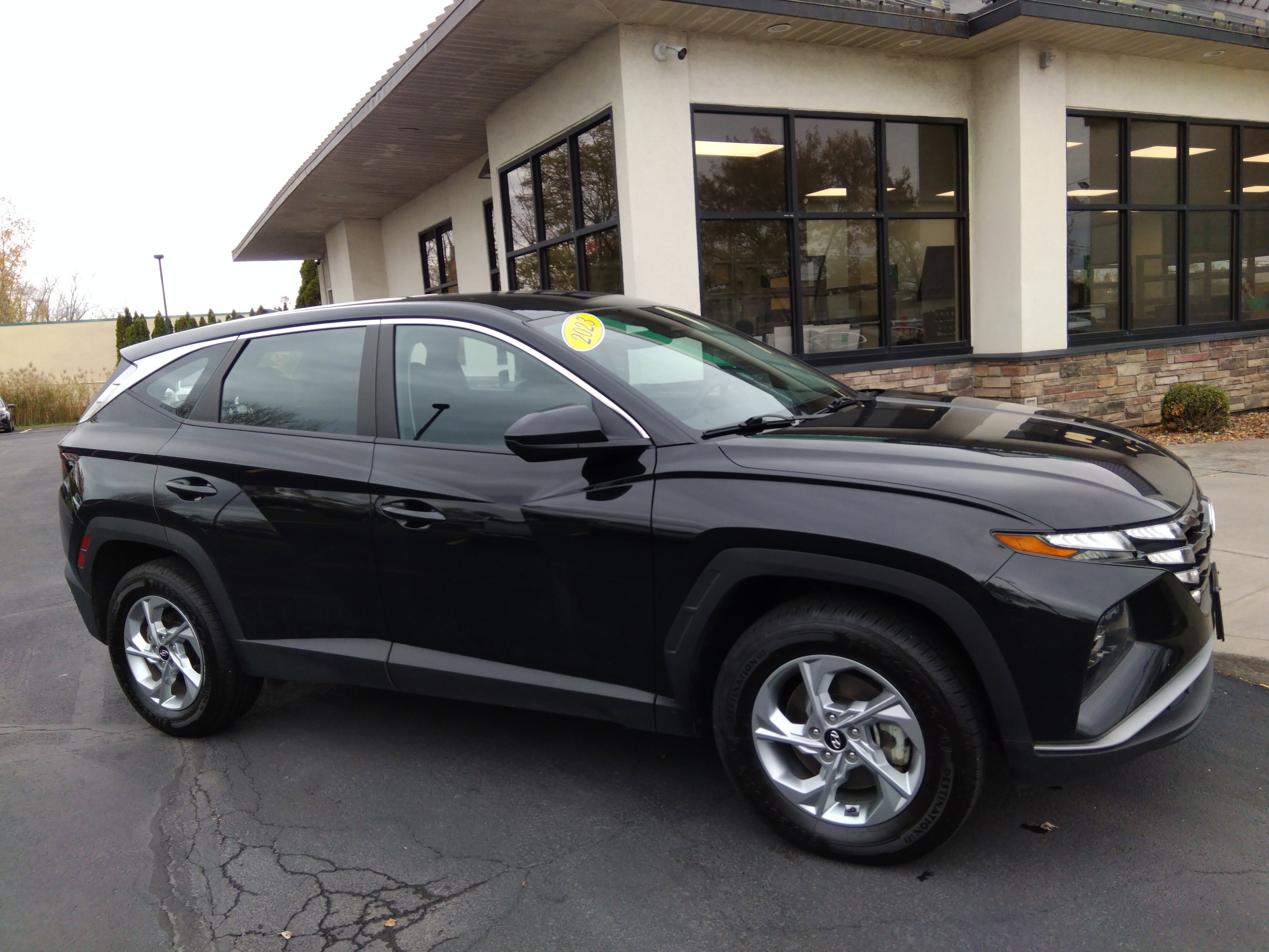 2023 Hyundai Tucson SE