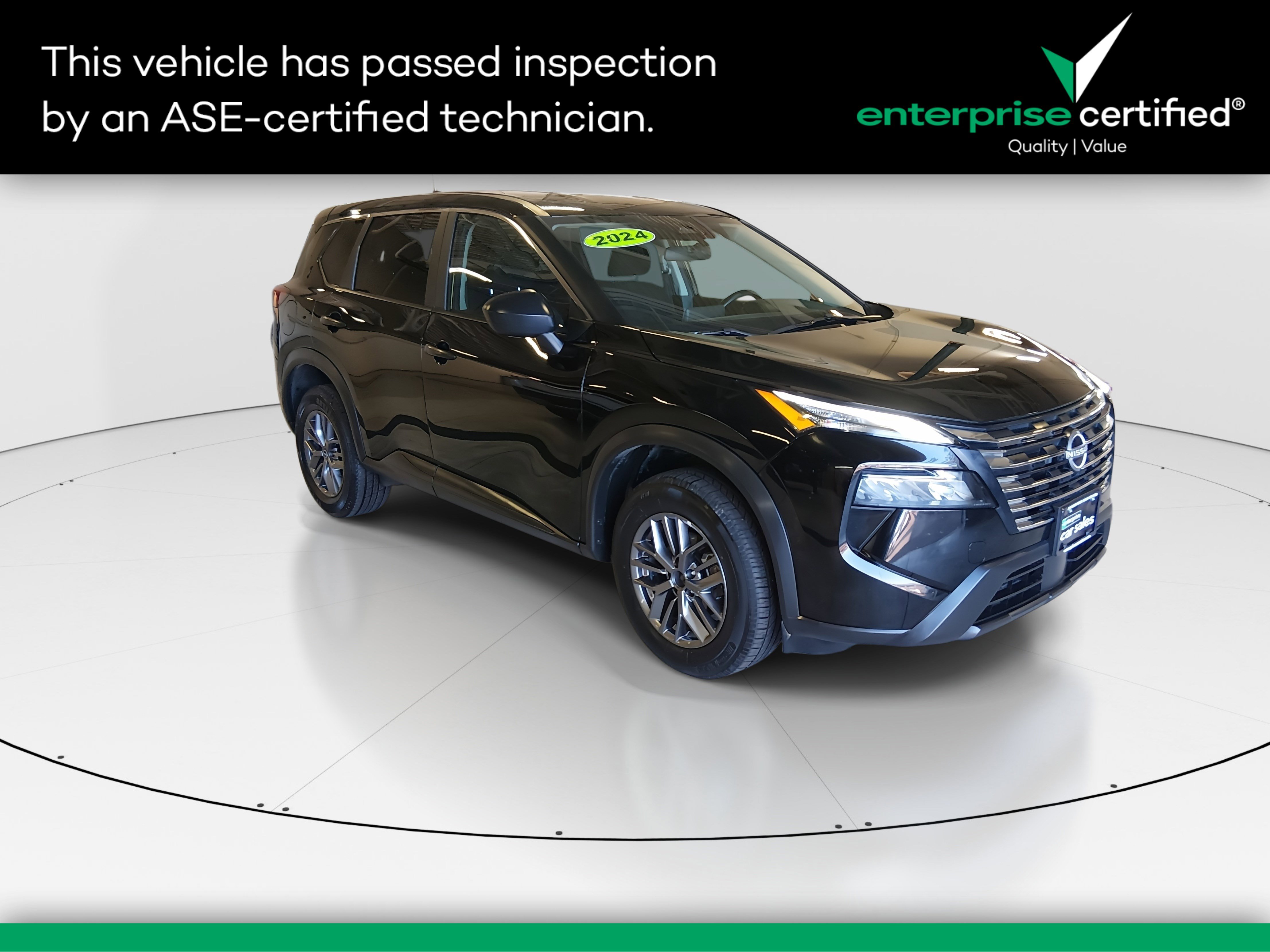 2024 Nissan Rogue S's photo