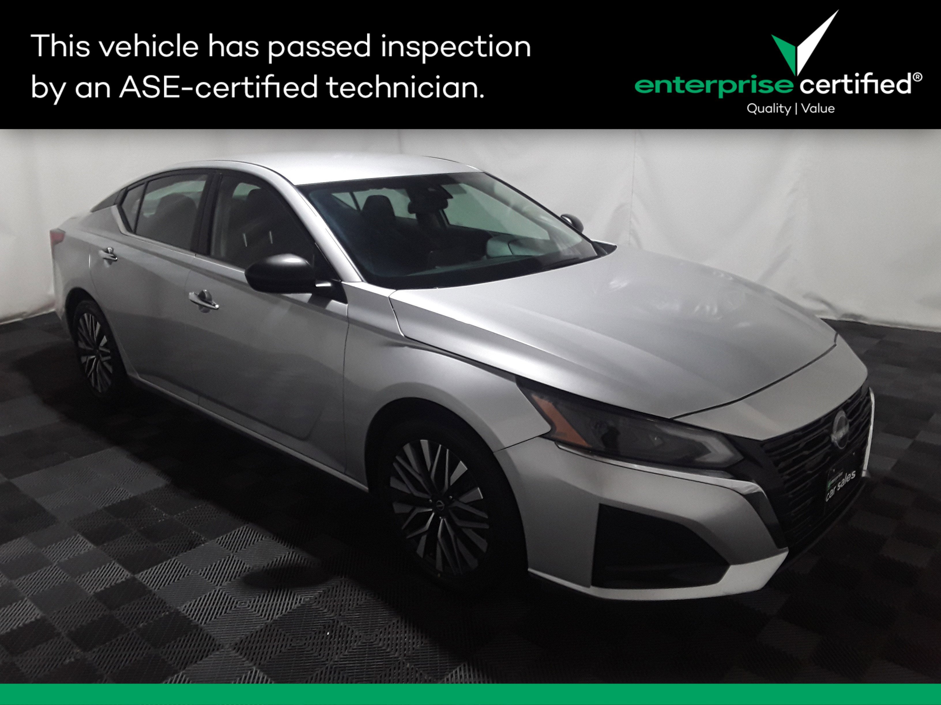 Used 2024 Nissan Altima 2.5 SV Sedan