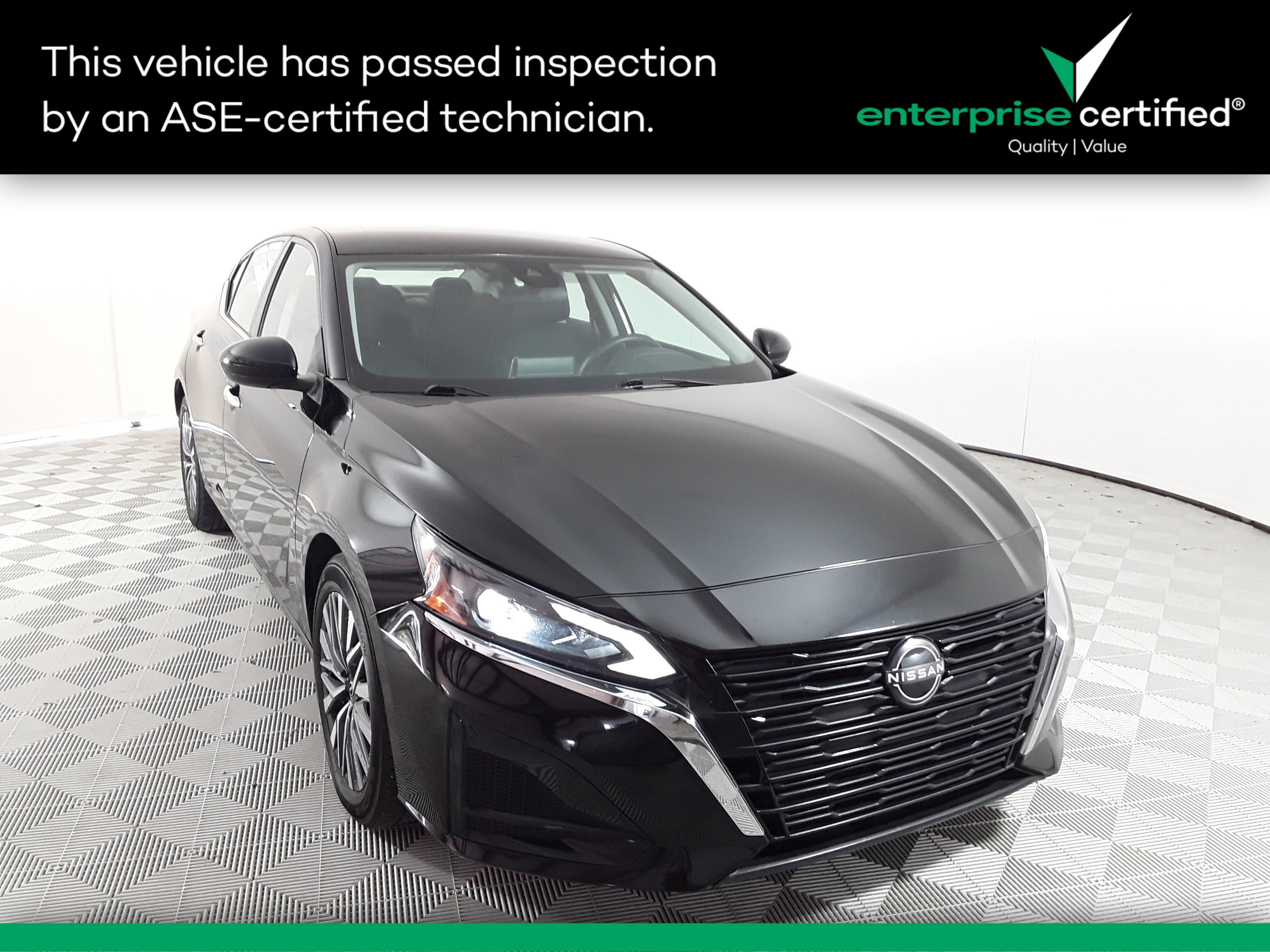 Used 2023 Nissan Altima 2.5 SV Sedan