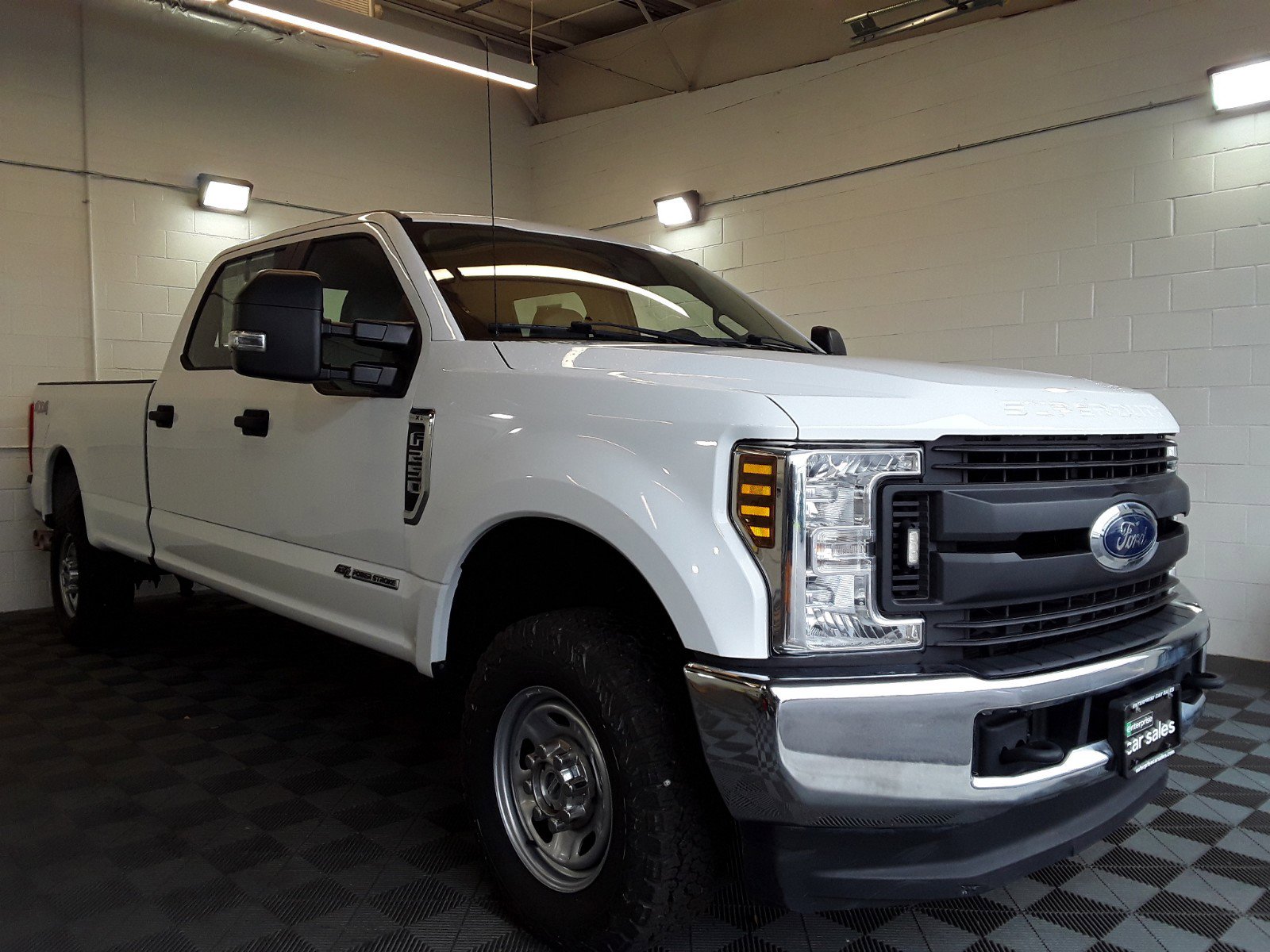 2019 Ford Super Duty F-250 SRW XL 4WD Crew Cab 8' Box