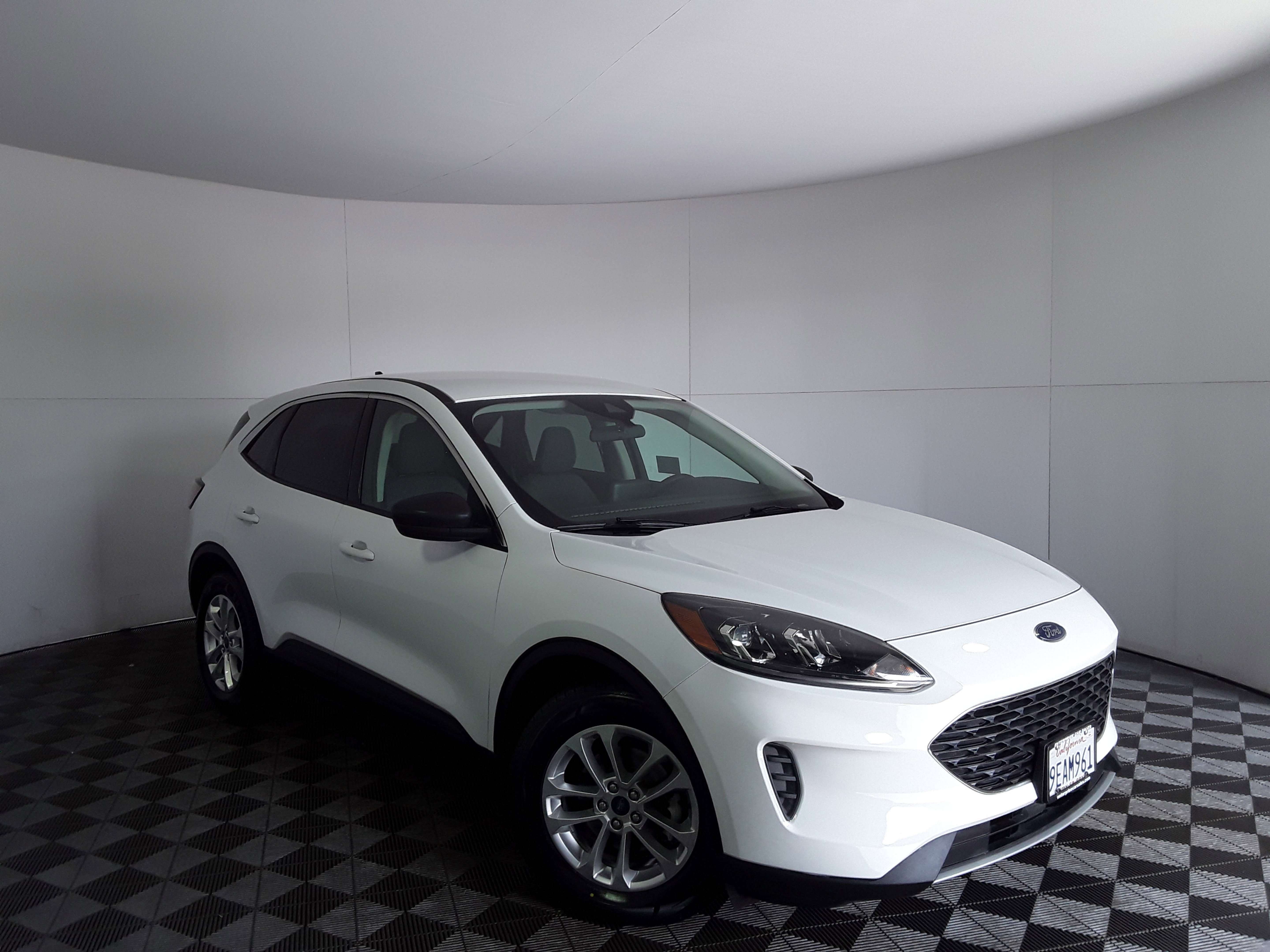 2022 Ford Escape SE FWD