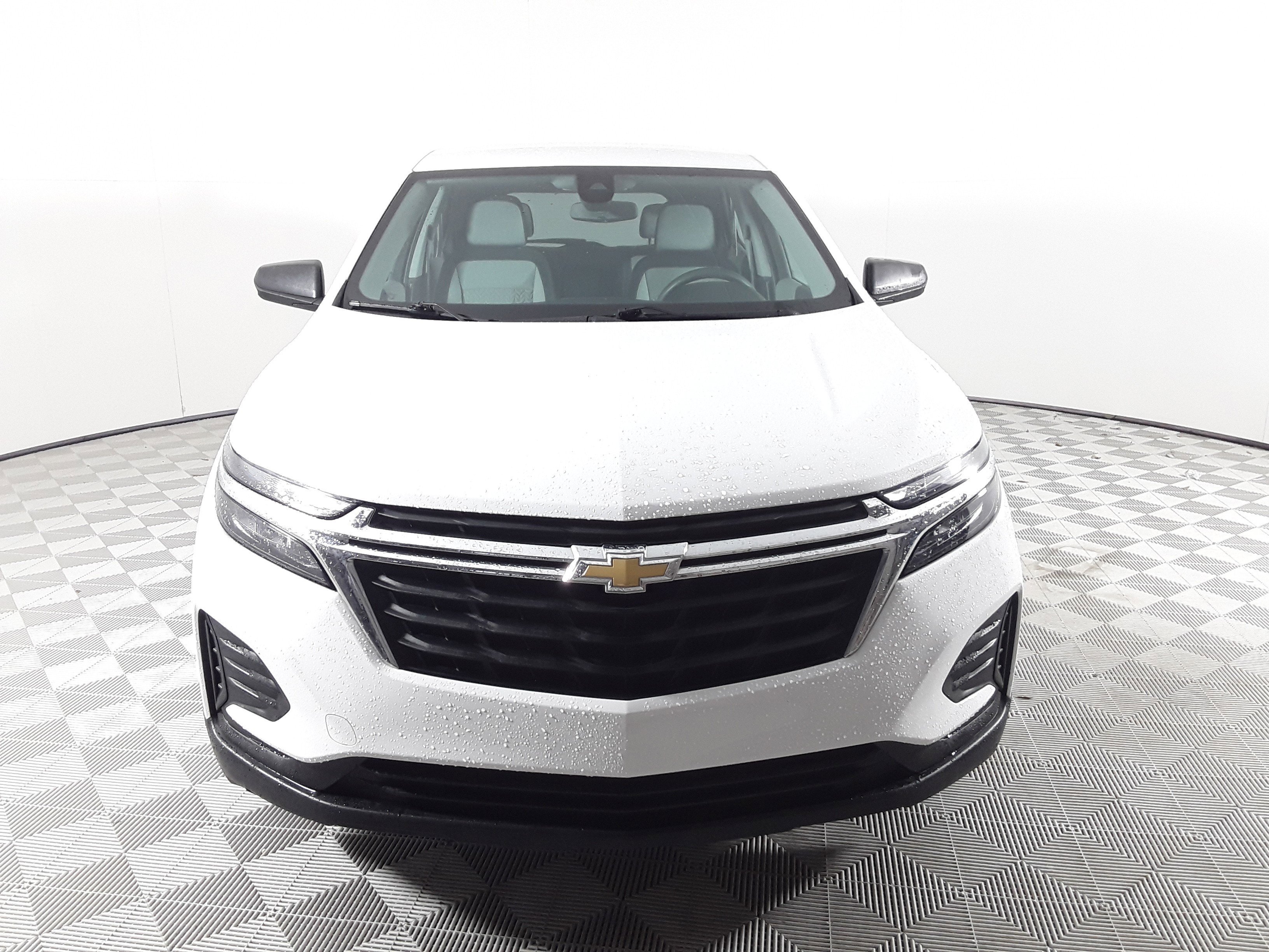 Image 8 of Used 2022 Chevrolet Equinox FWD 4dr LS w/1FL