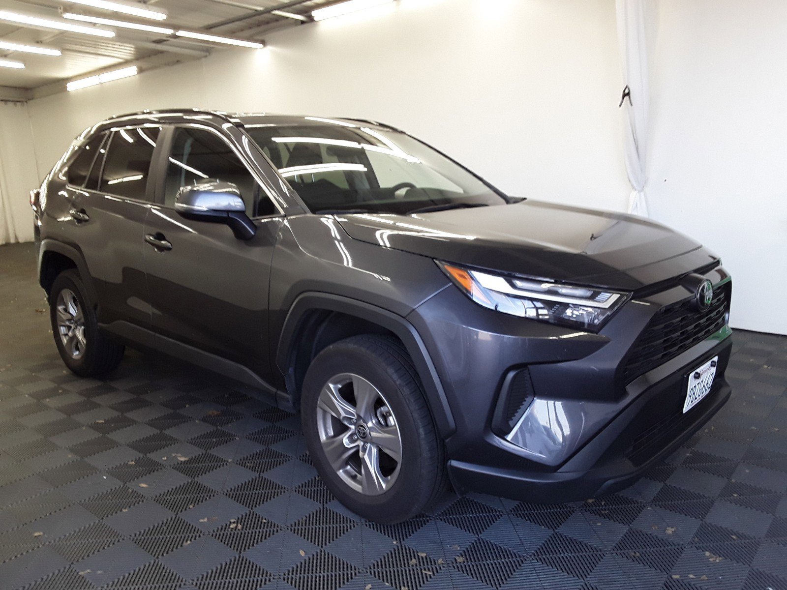 2022 Toyota RAV4 XLE FWD