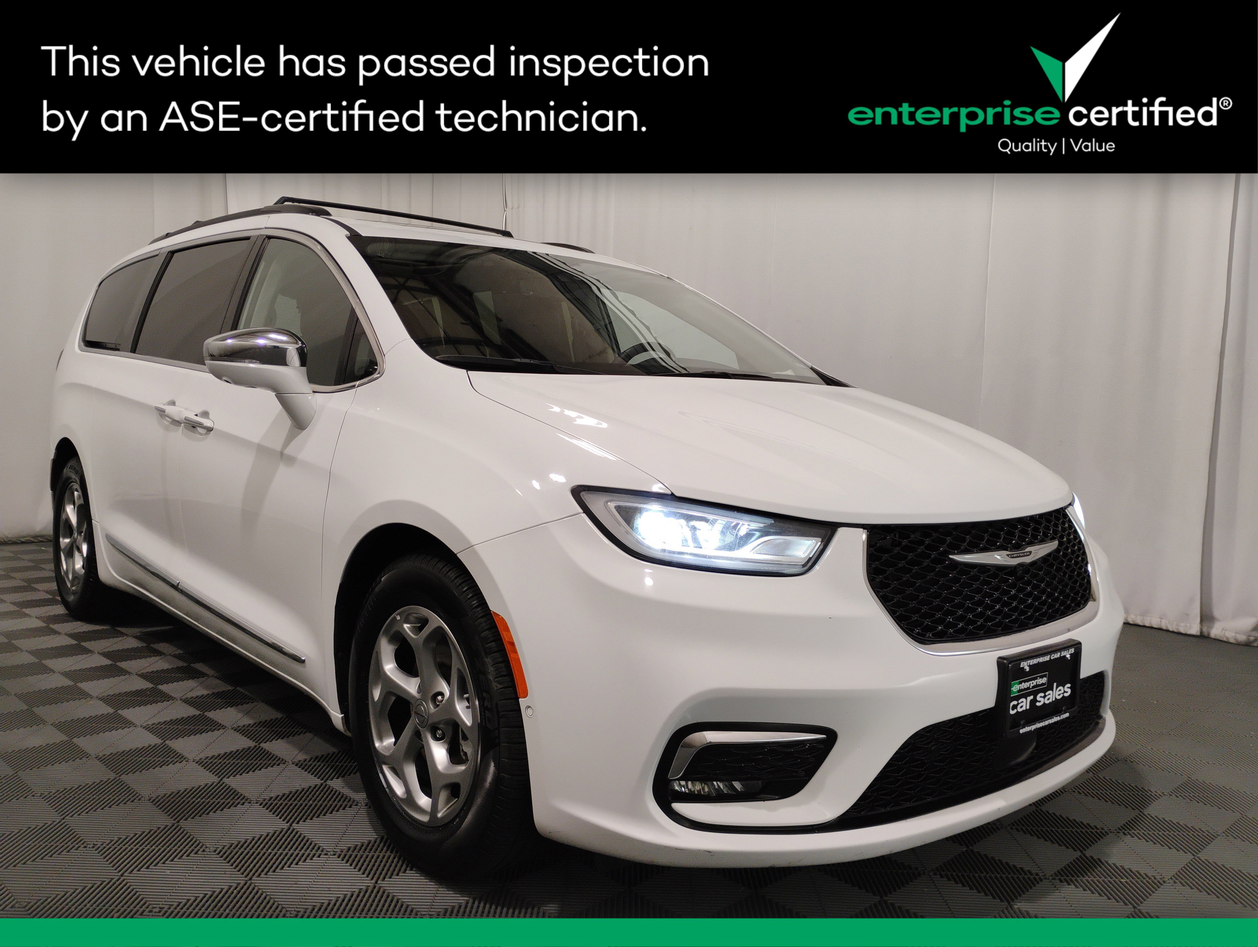 2022 Chrysler Pacifica Limited FWD