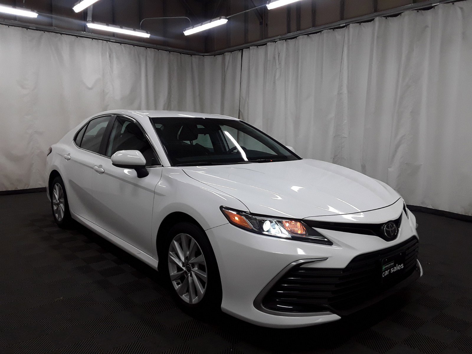 2022 Toyota Camry LE Auto