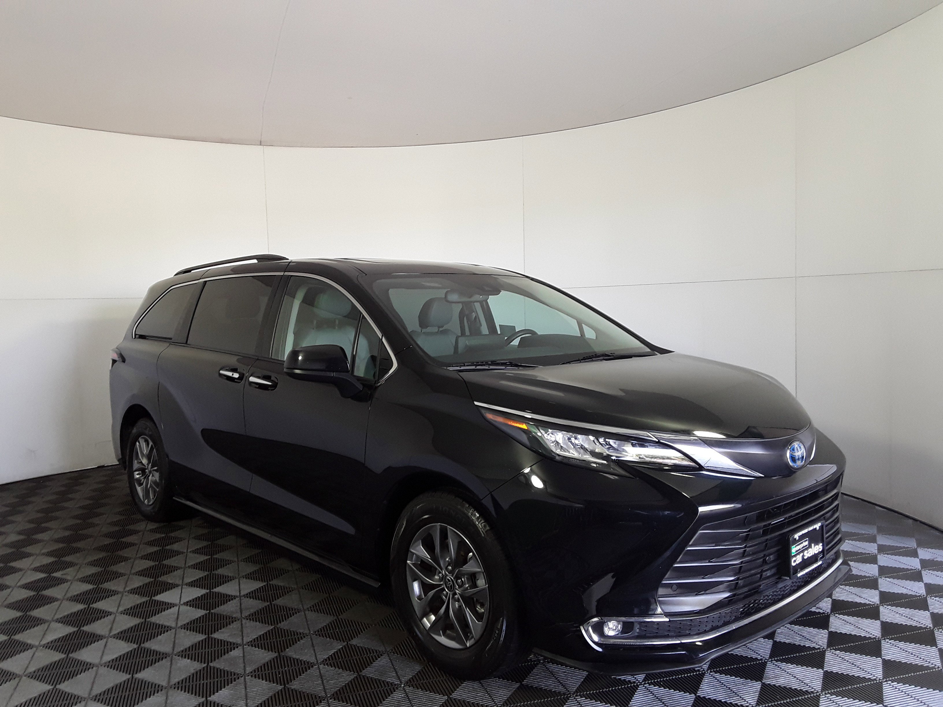 2023 Toyota Sienna