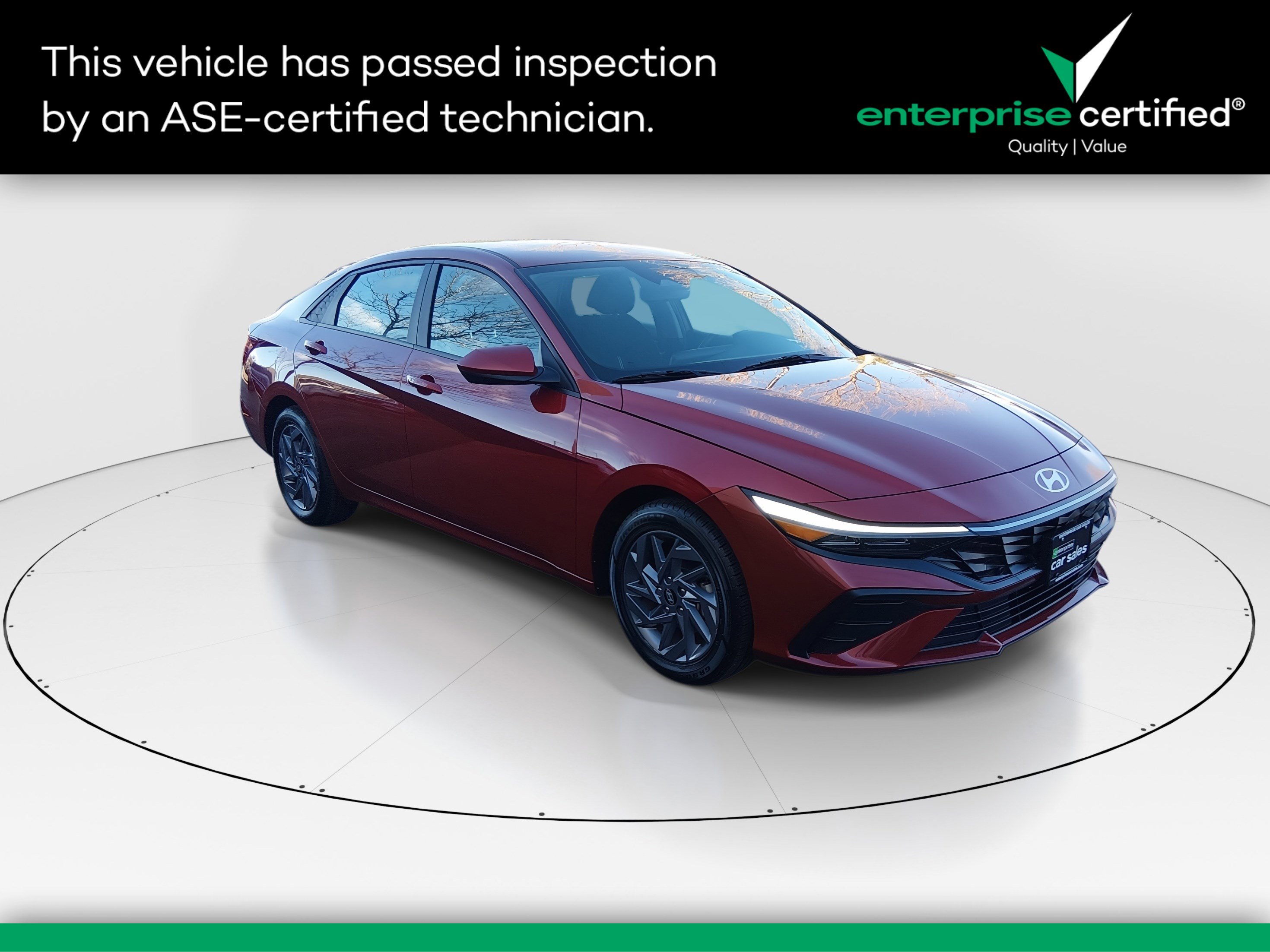 2024 Hyundai Elantra SEL's photo