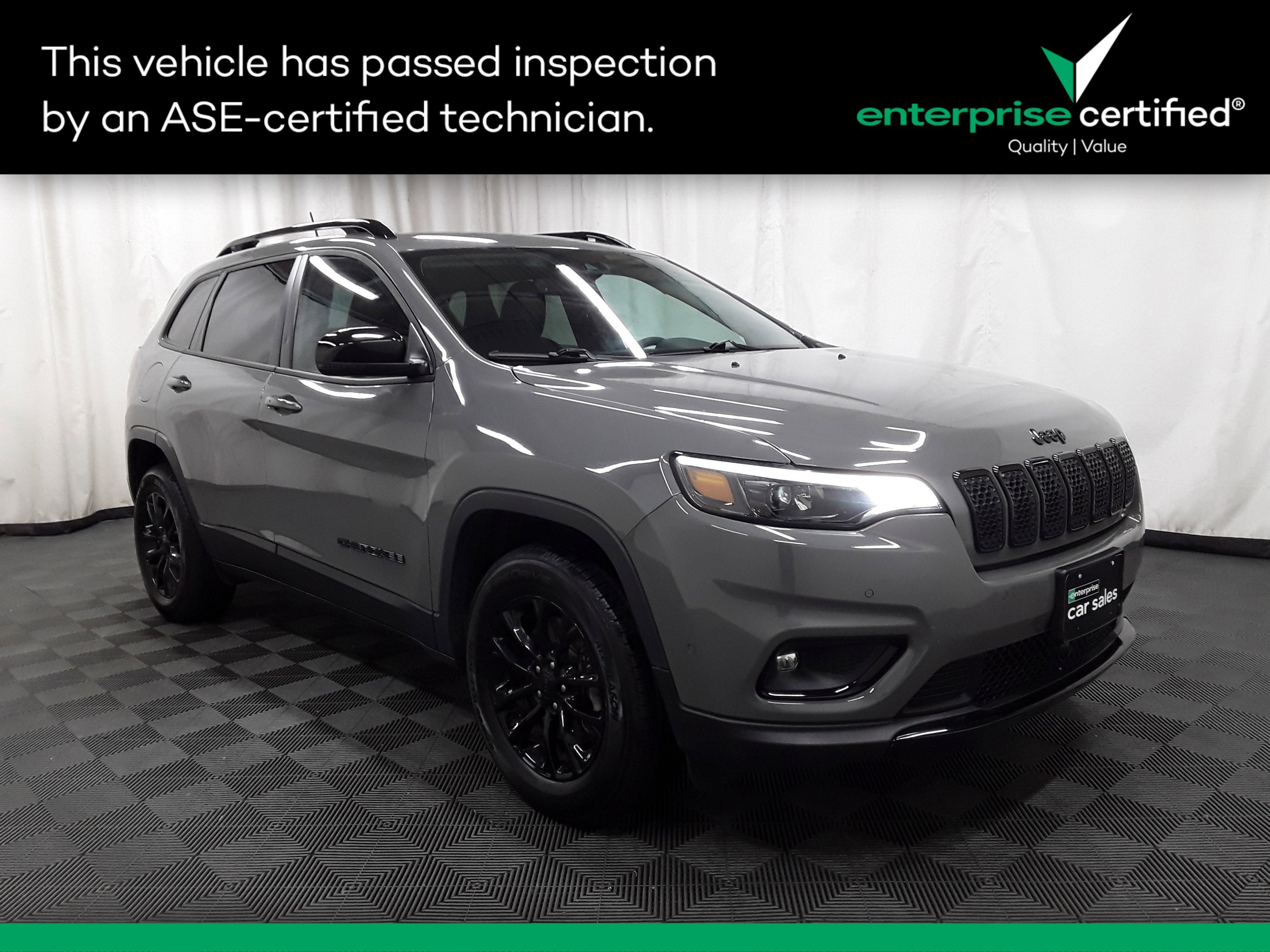 Used 2023 Jeep Cherokee Altitude Lux 4x4