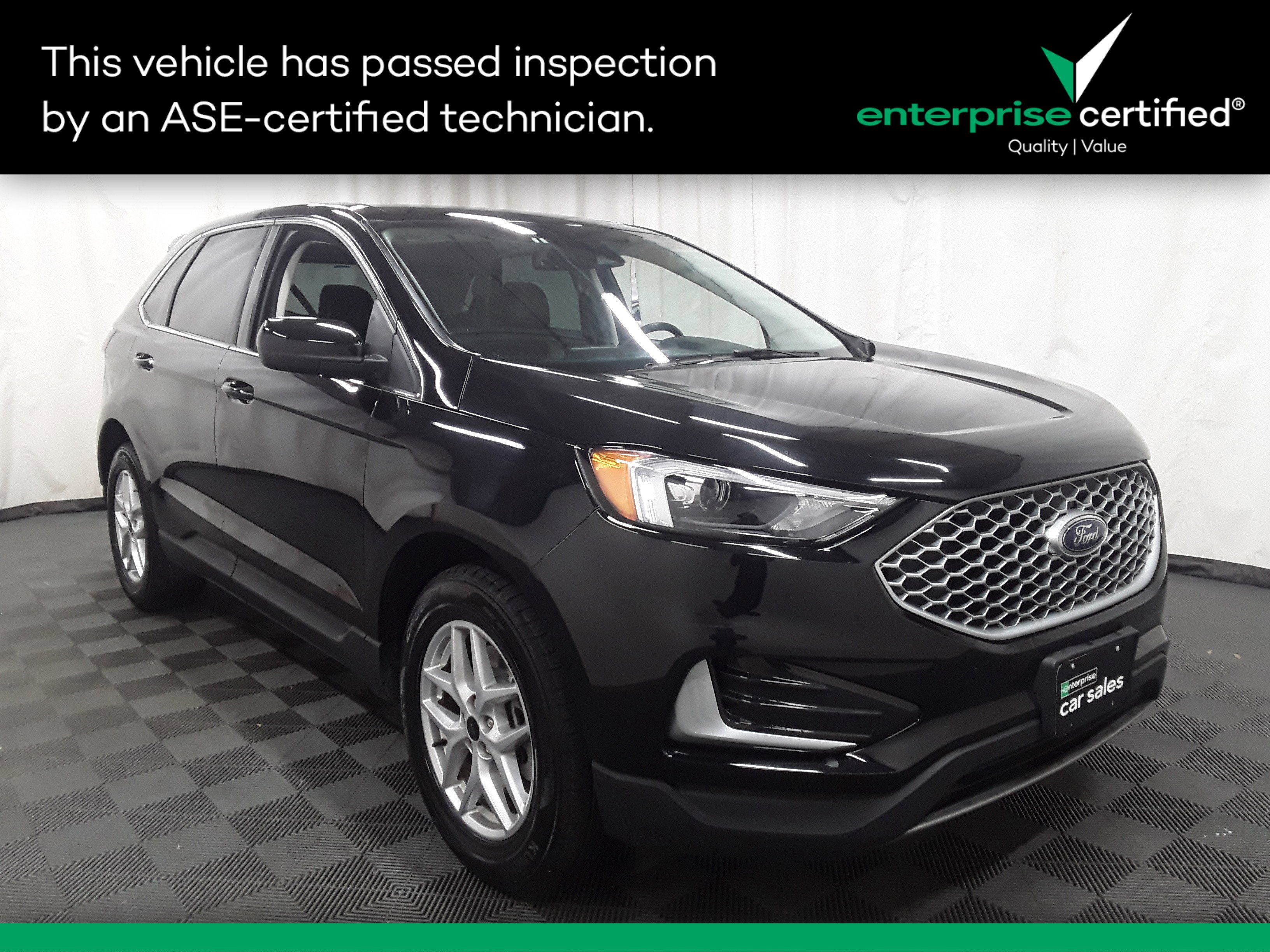 2023 Ford Edge SEL's photo