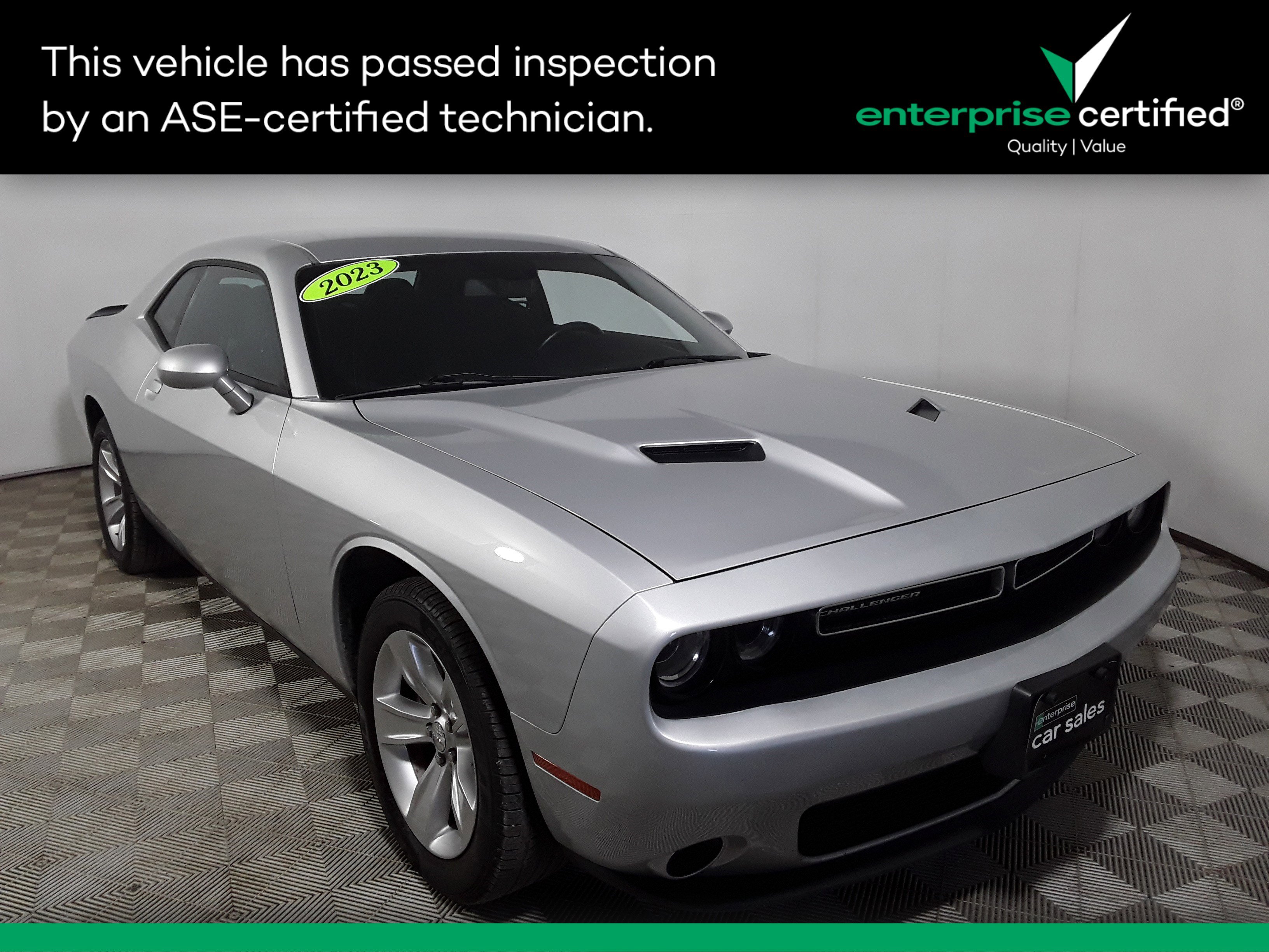 Used 2023 Dodge Challenger SXT RWD