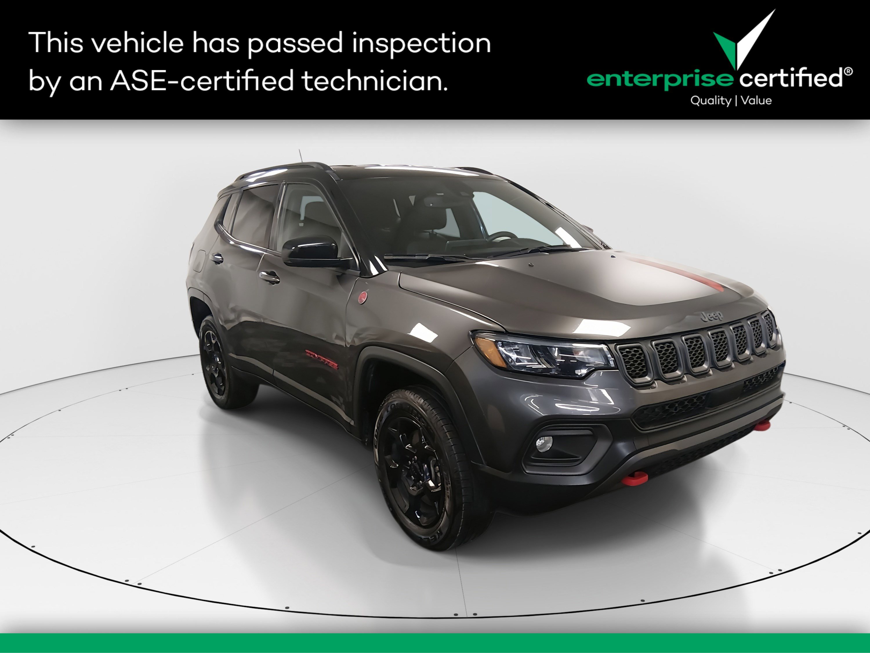 2023 Jeep Compass Trailhawk's photo