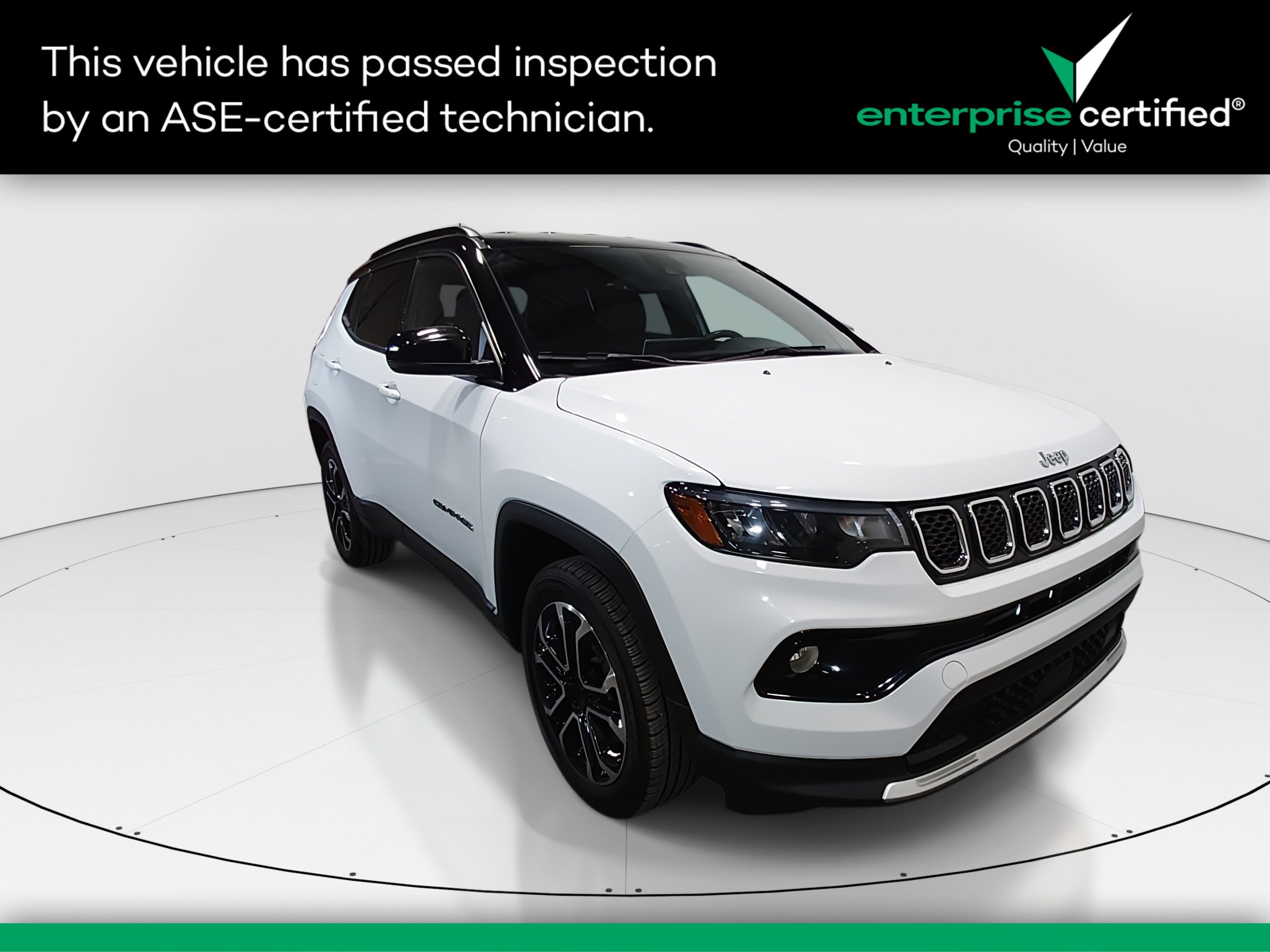2023 Jeep Compass Limited's photo
