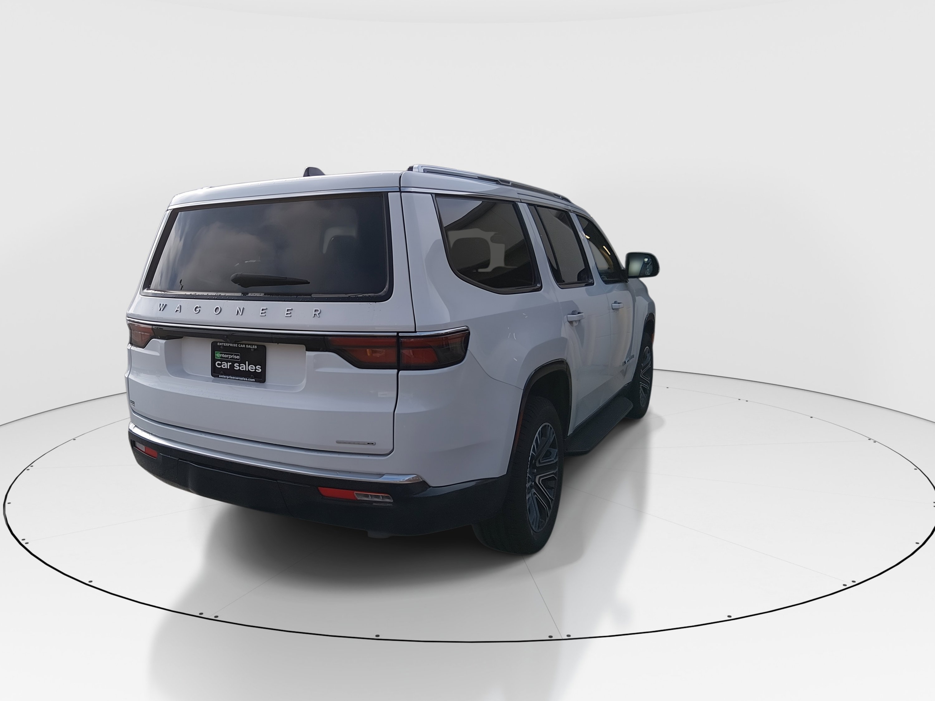 Image of Used 2024 Jeep Wagoneer Series II 4x2