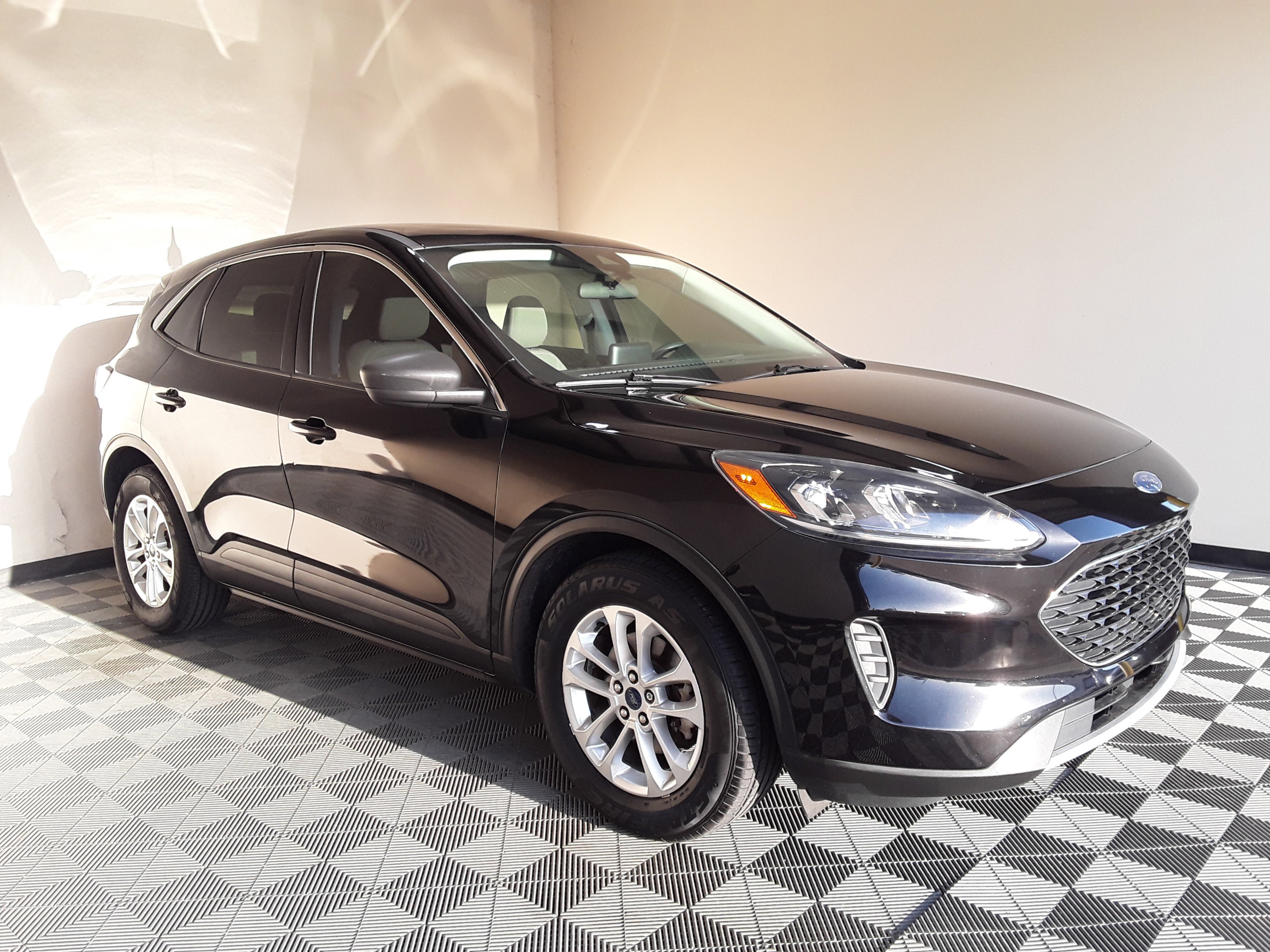 2022 Ford Escape SE FWD