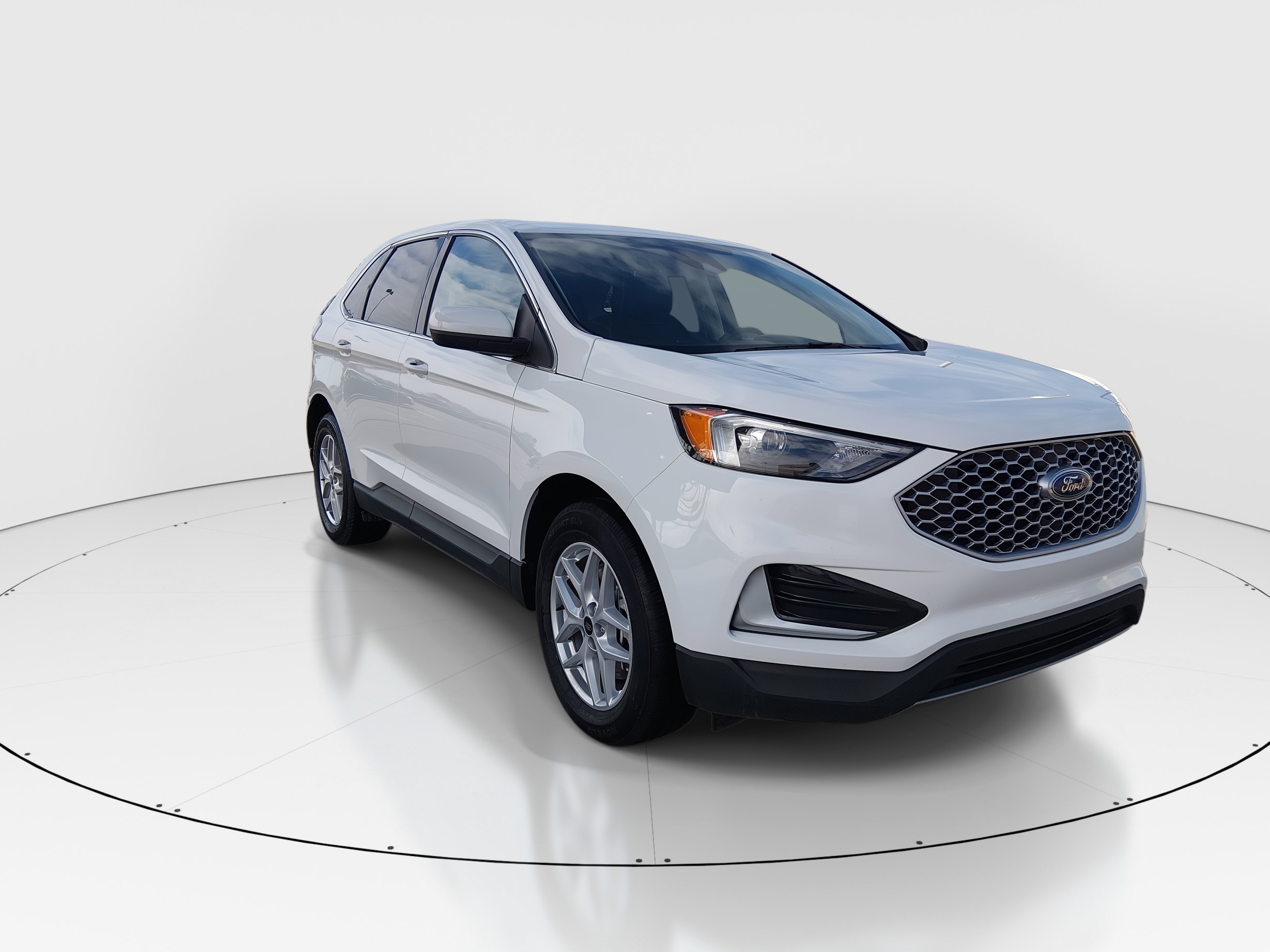 Used 2023 Ford Edge SEL AWD