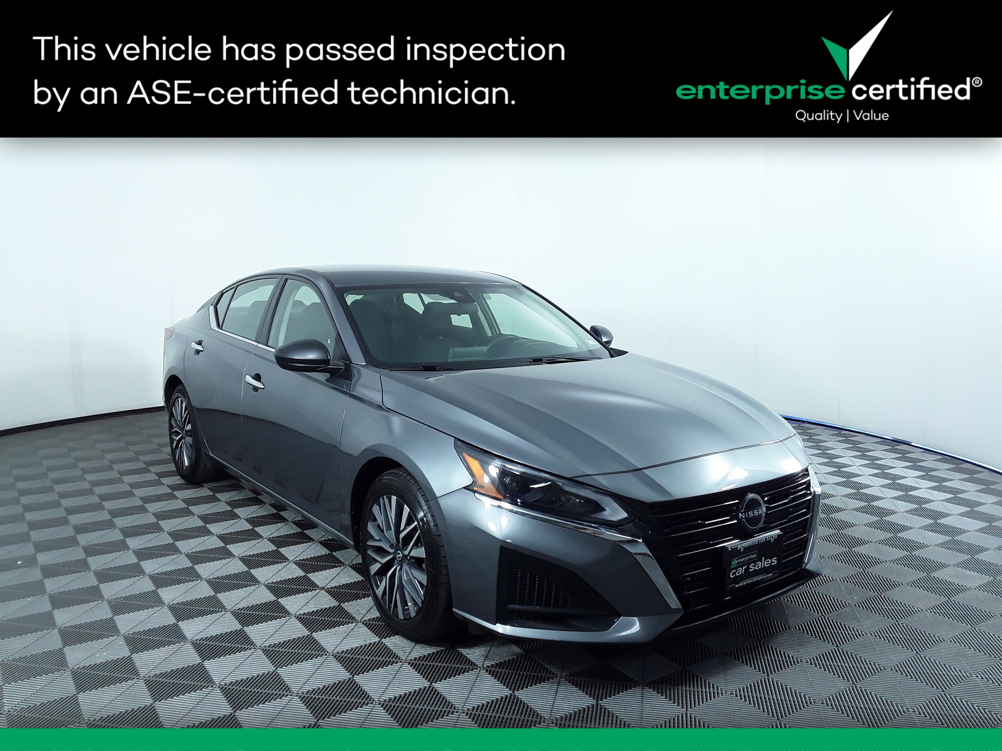 2024 Nissan Altima SV