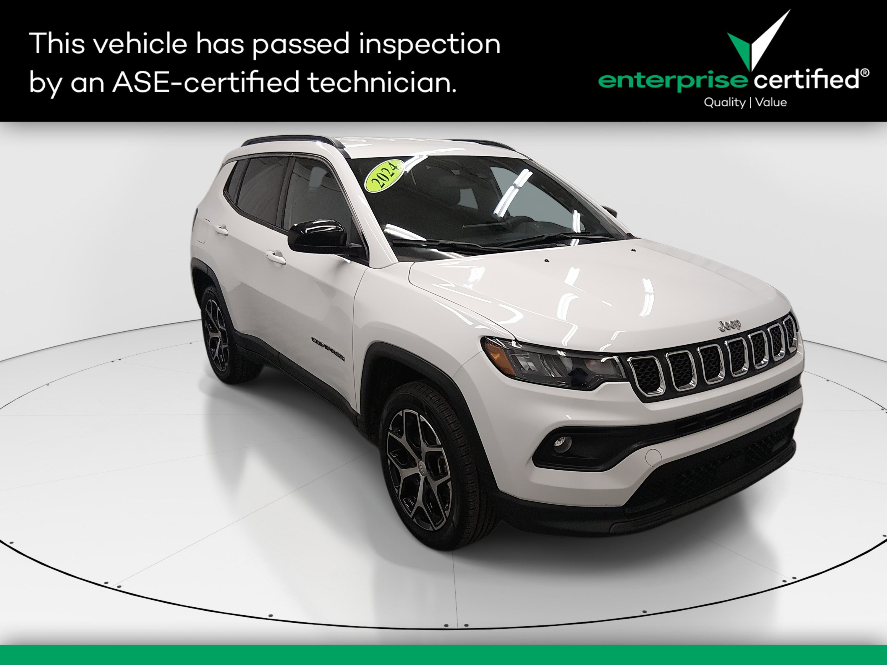 2024 Jeep Compass Latitude's photo