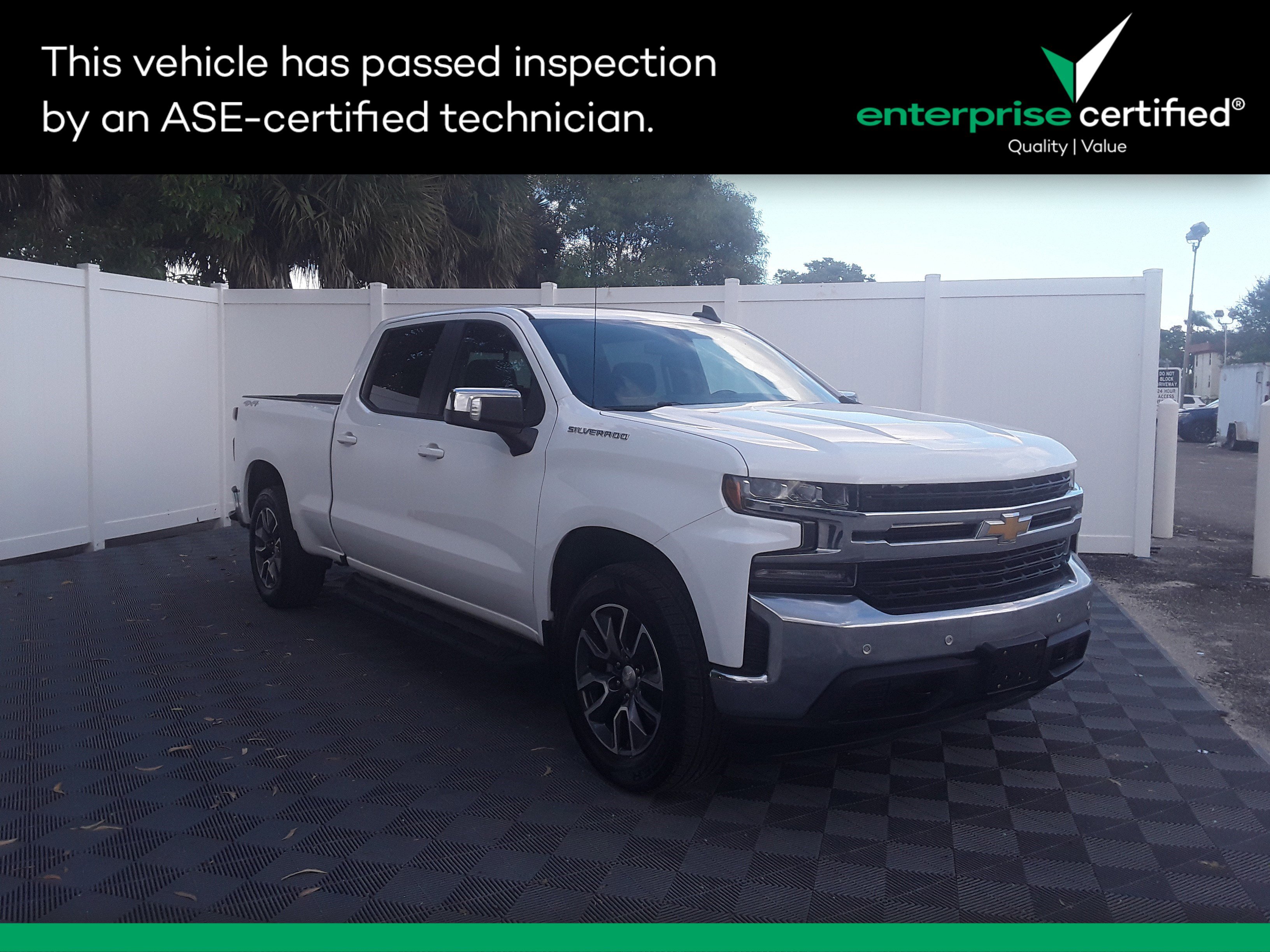 Used 2020 Chevrolet Silverado 1500 4WD Crew Cab 147" LT