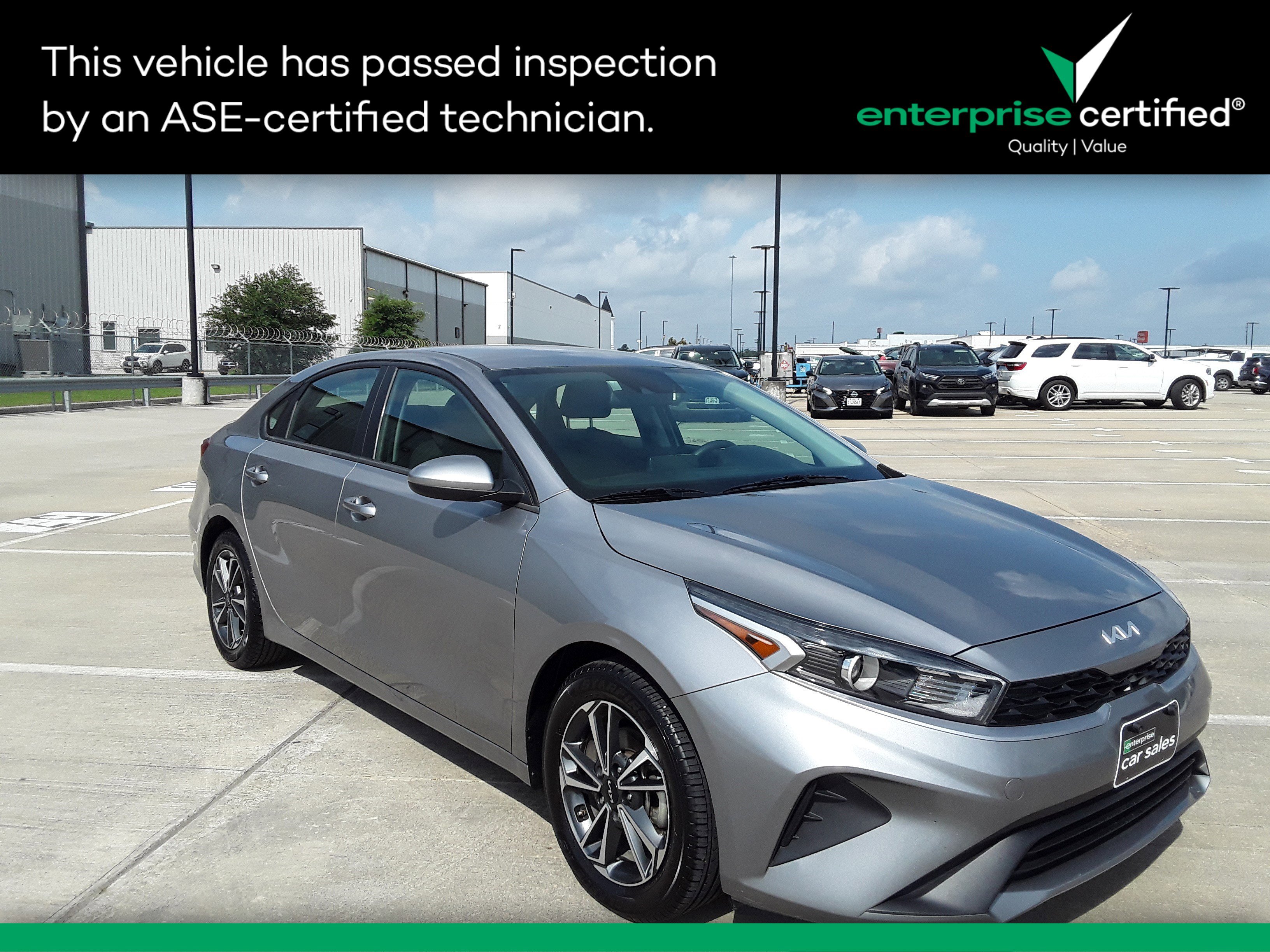 2023 Kia Forte LXS IVT