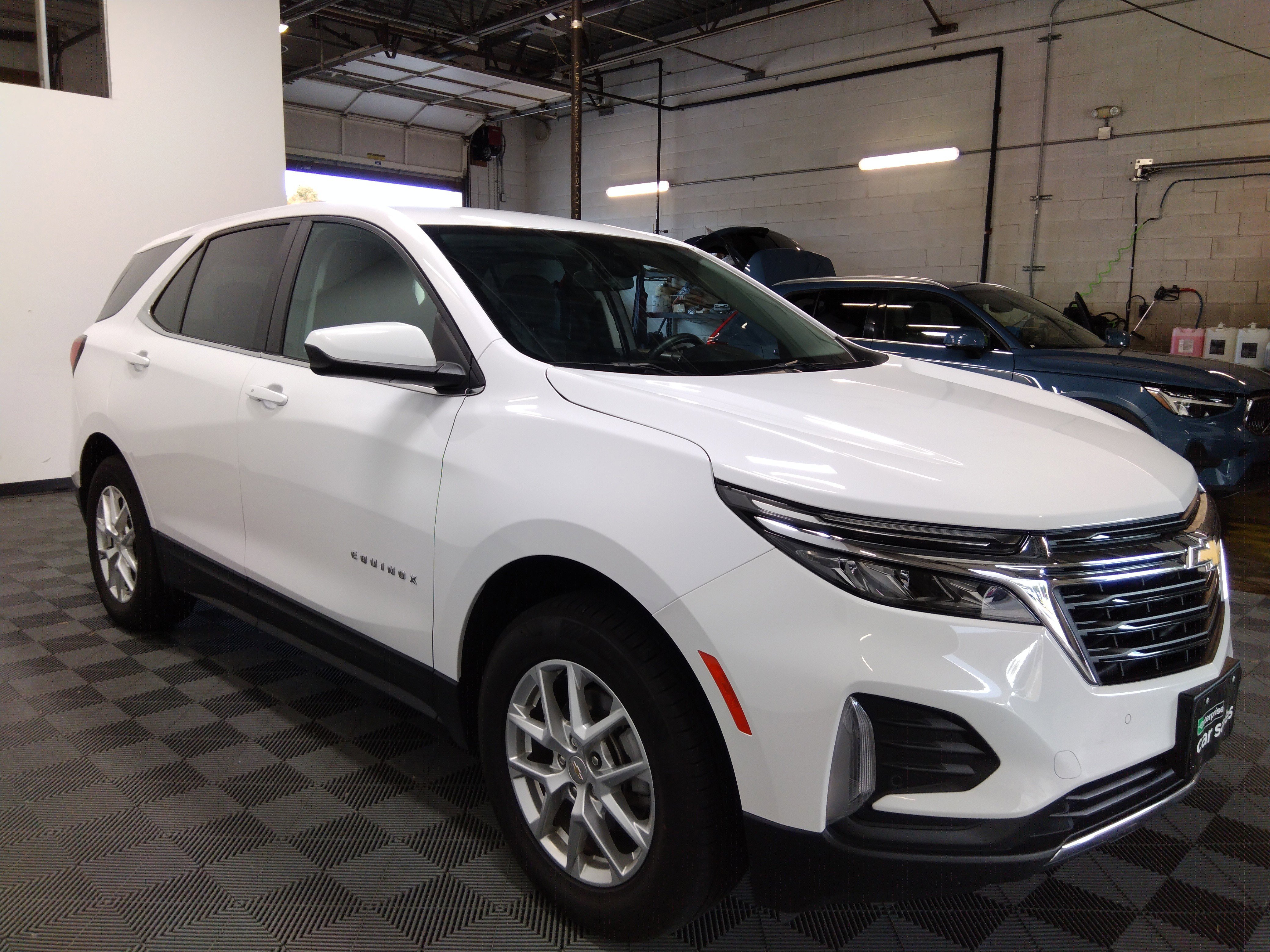 Used 2024 Chevrolet Equinox AWD 4dr LT w/1LT