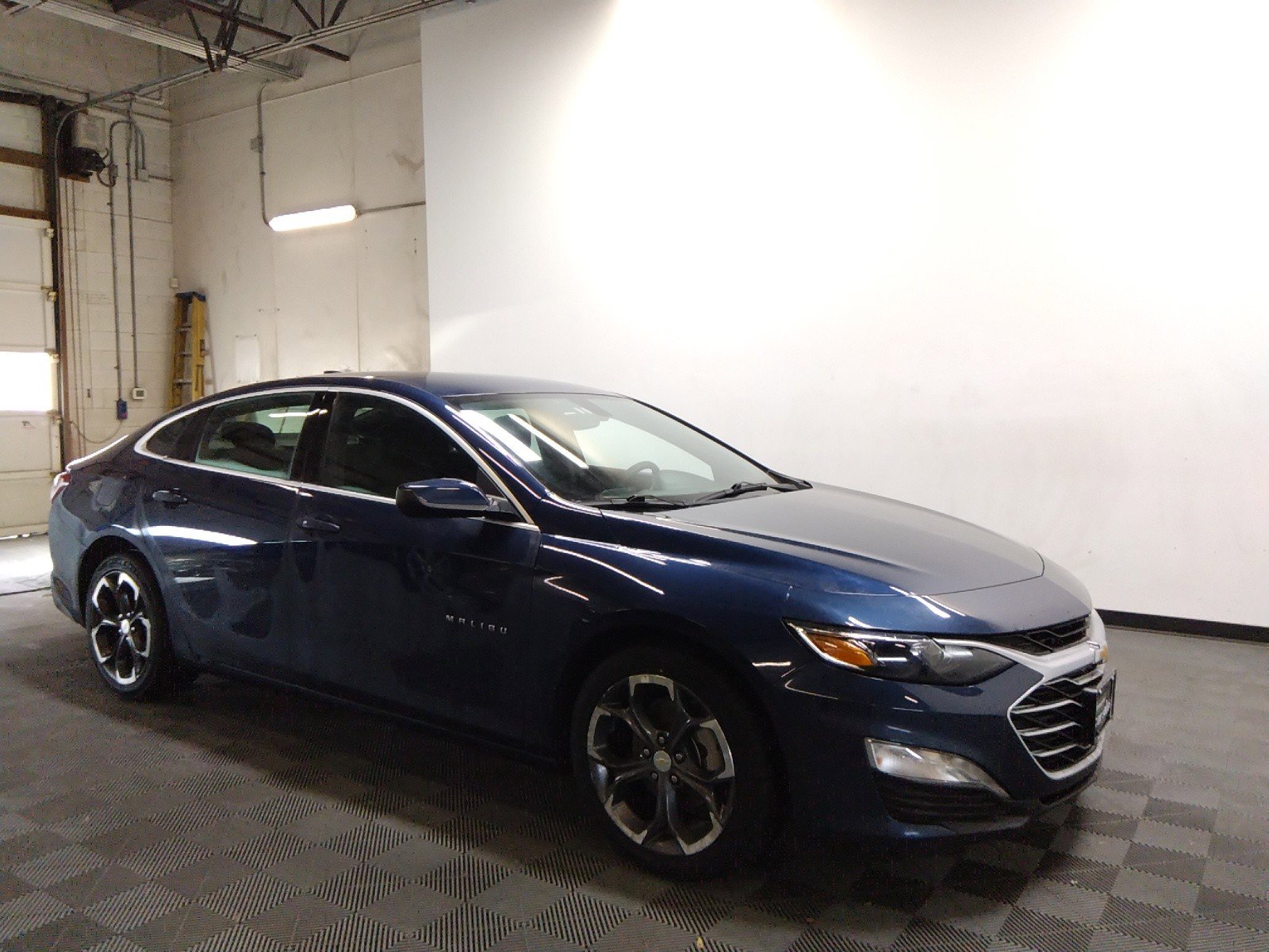 2022 Chevrolet Malibu 4dr Sdn LT