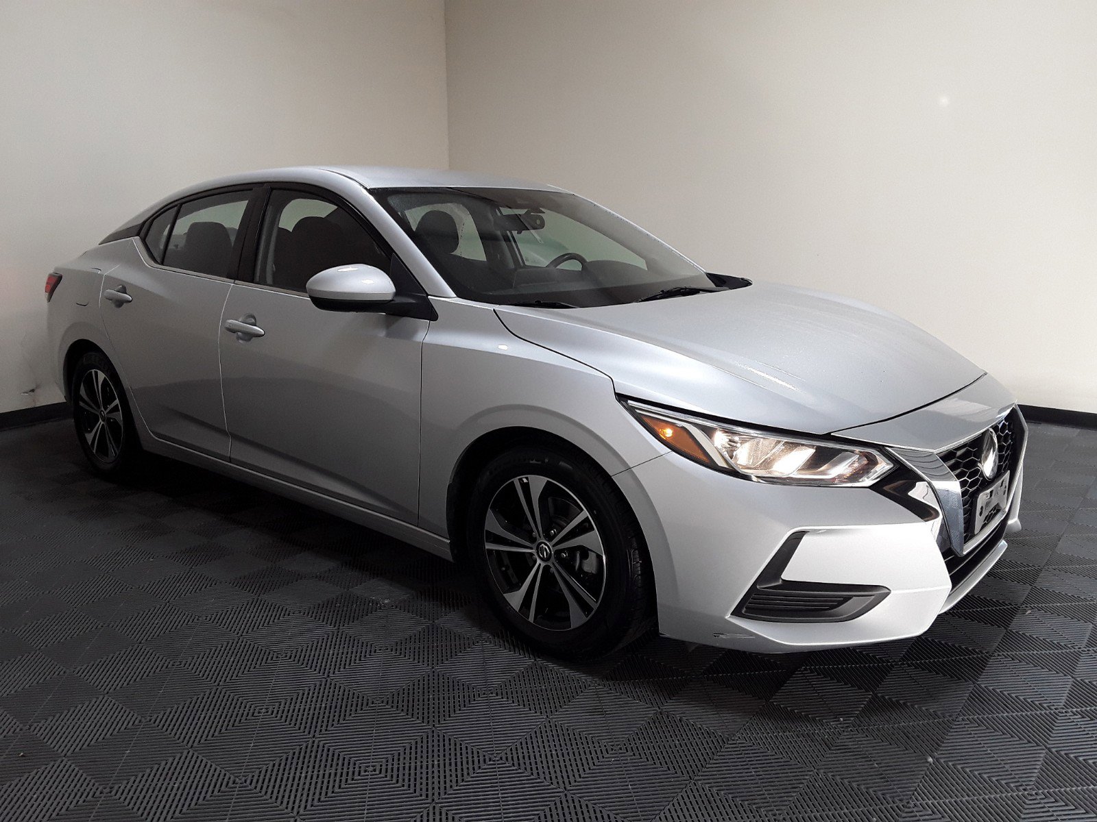 2021 Nissan Sentra SV CVT