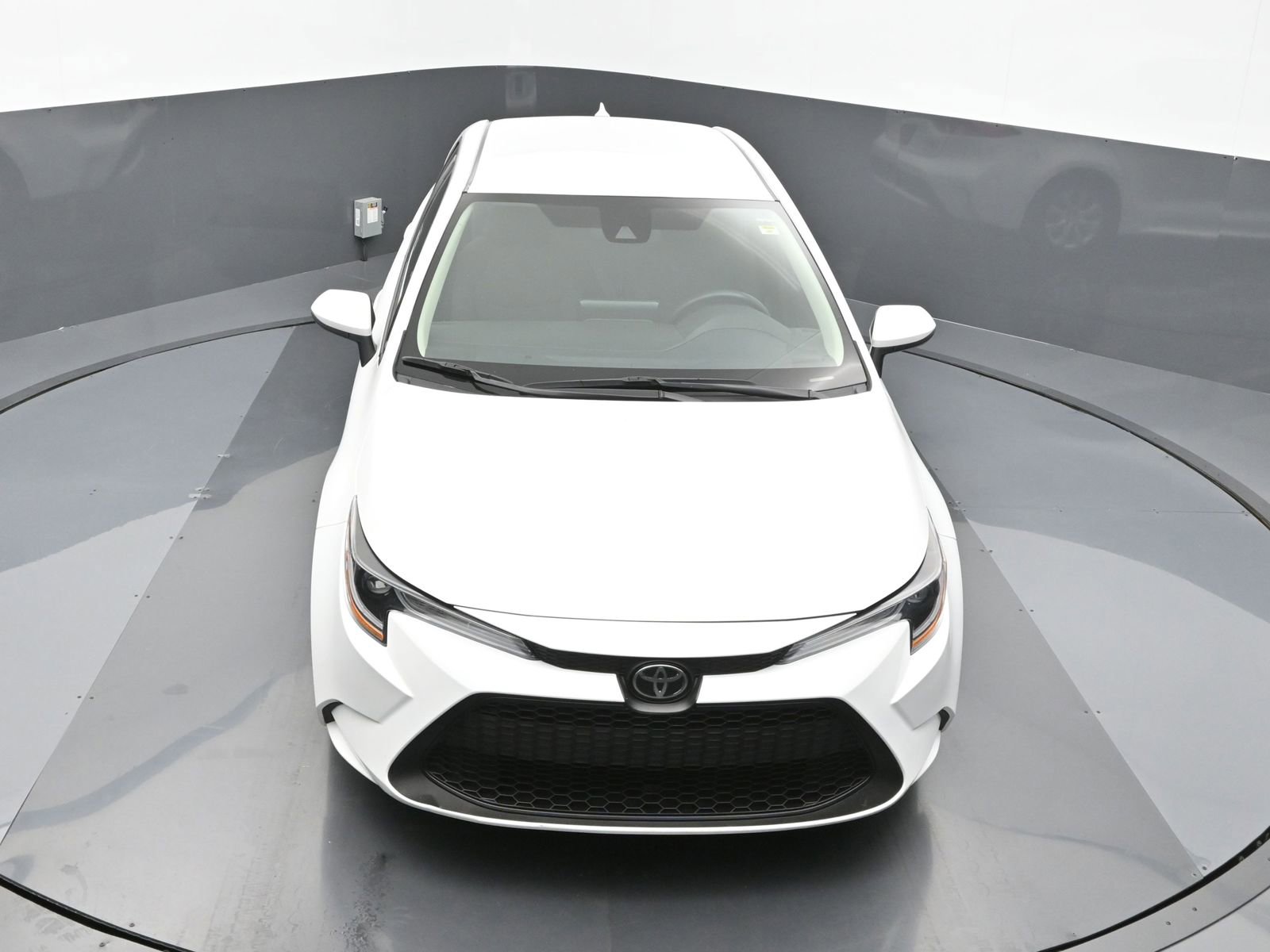 2022 Toyota Corolla LE photo 6