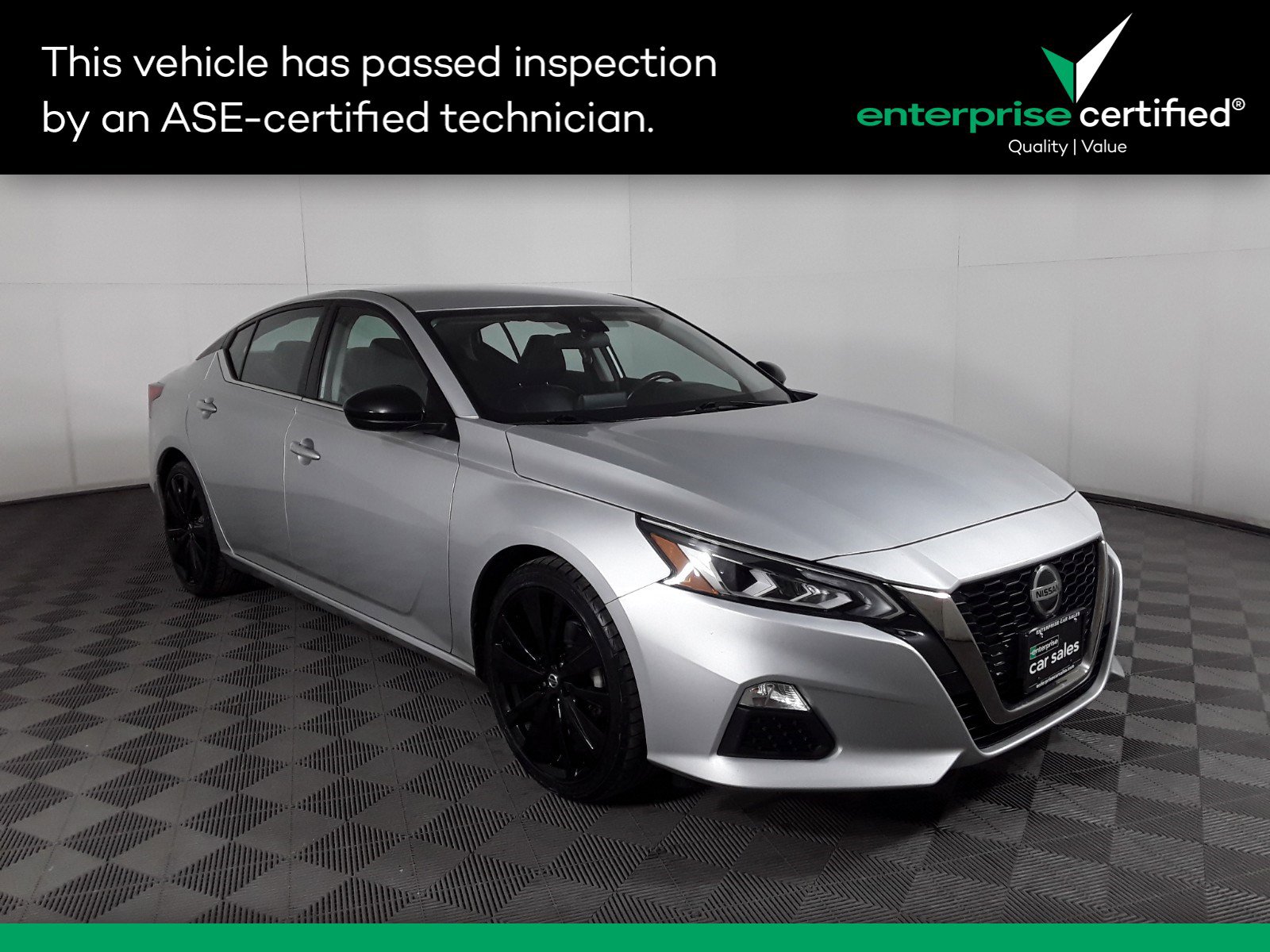 Used 2022 Nissan Altima 2.5 SR Sedan