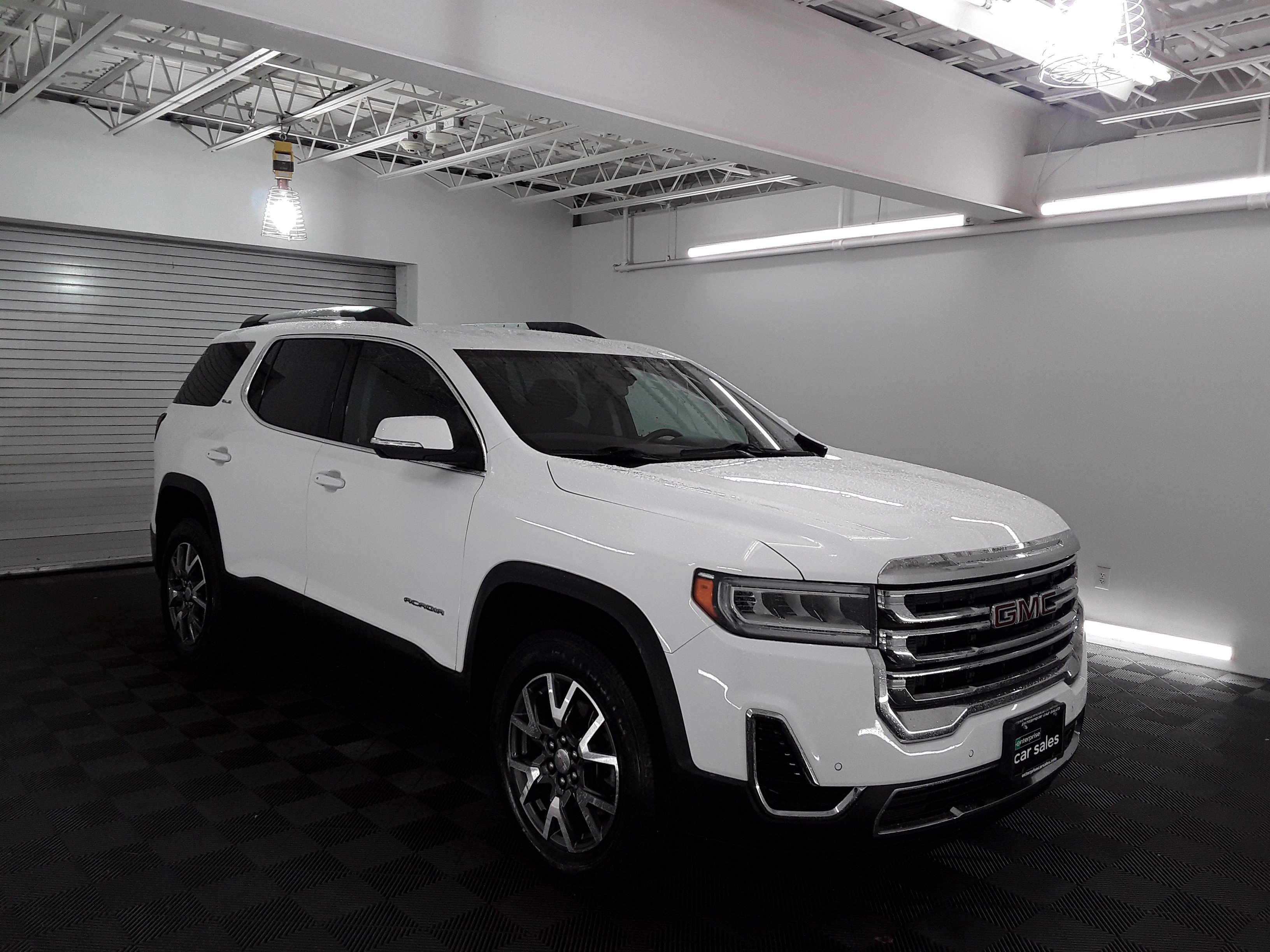 2022 GMC Acadia FWD 4dr SLE
