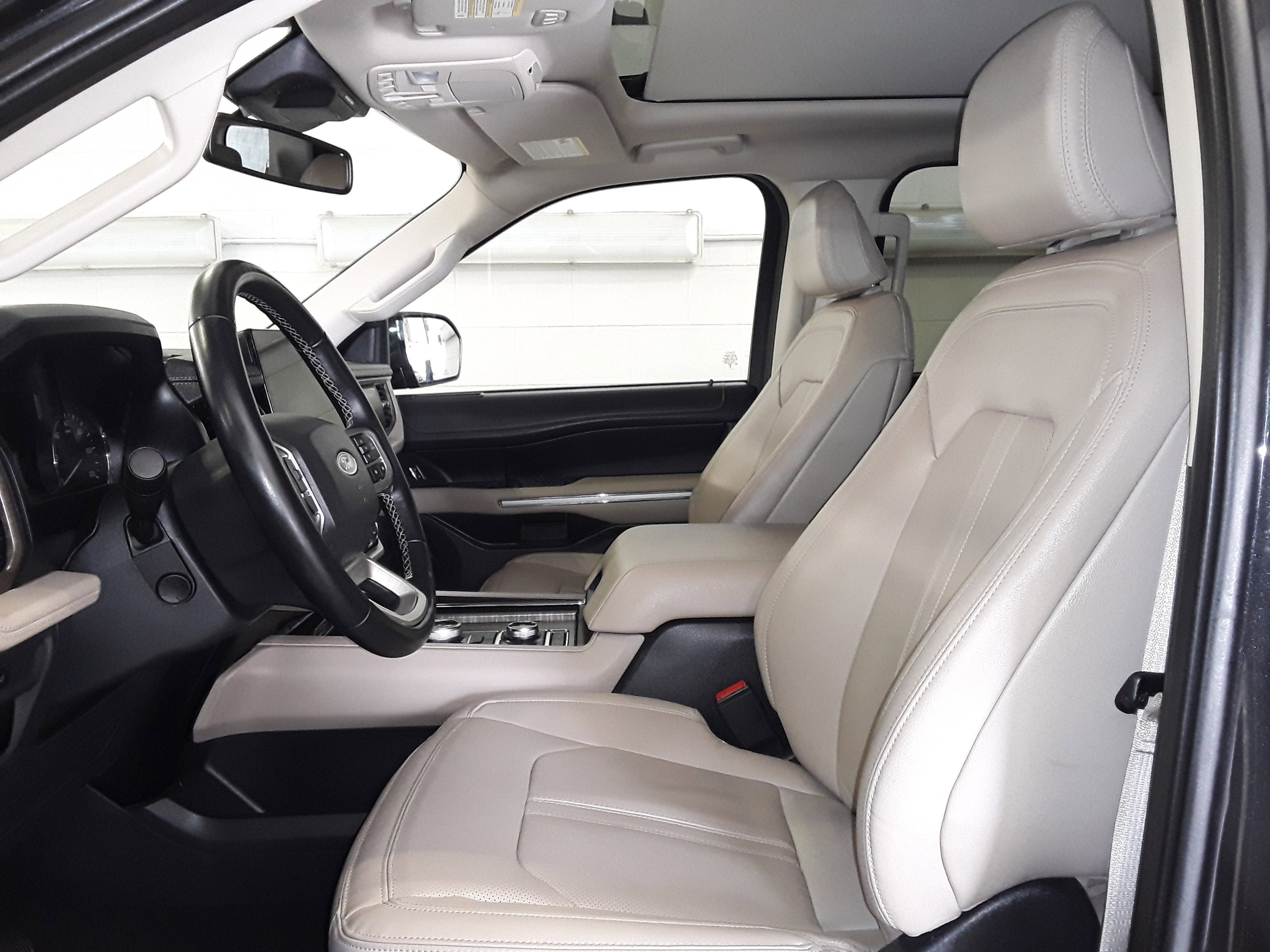 Image 10 of Used 2024 Ford Expedition Limited 4x4