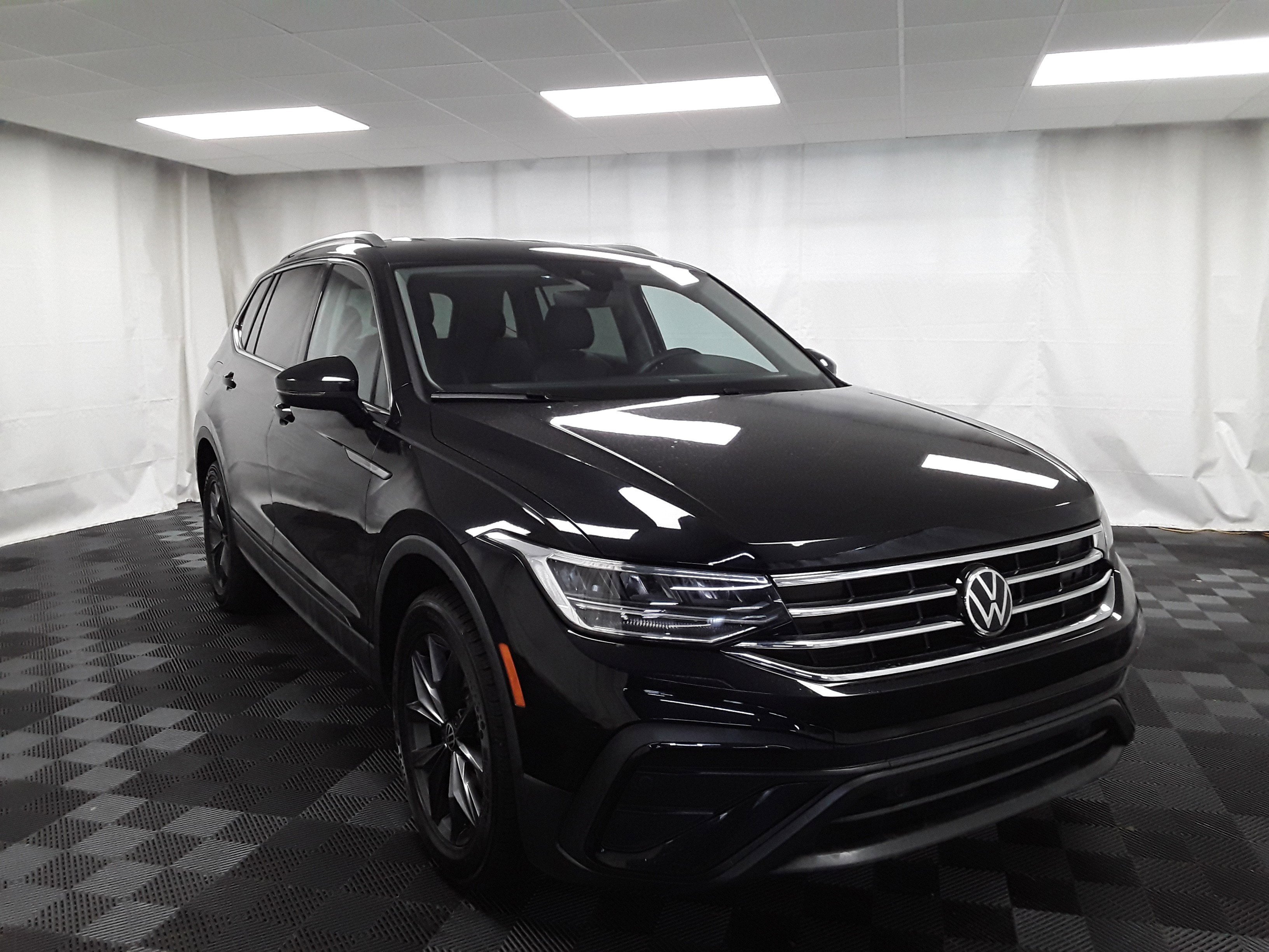 2024 Volkswagen Tiguan SE 2.0T FWD