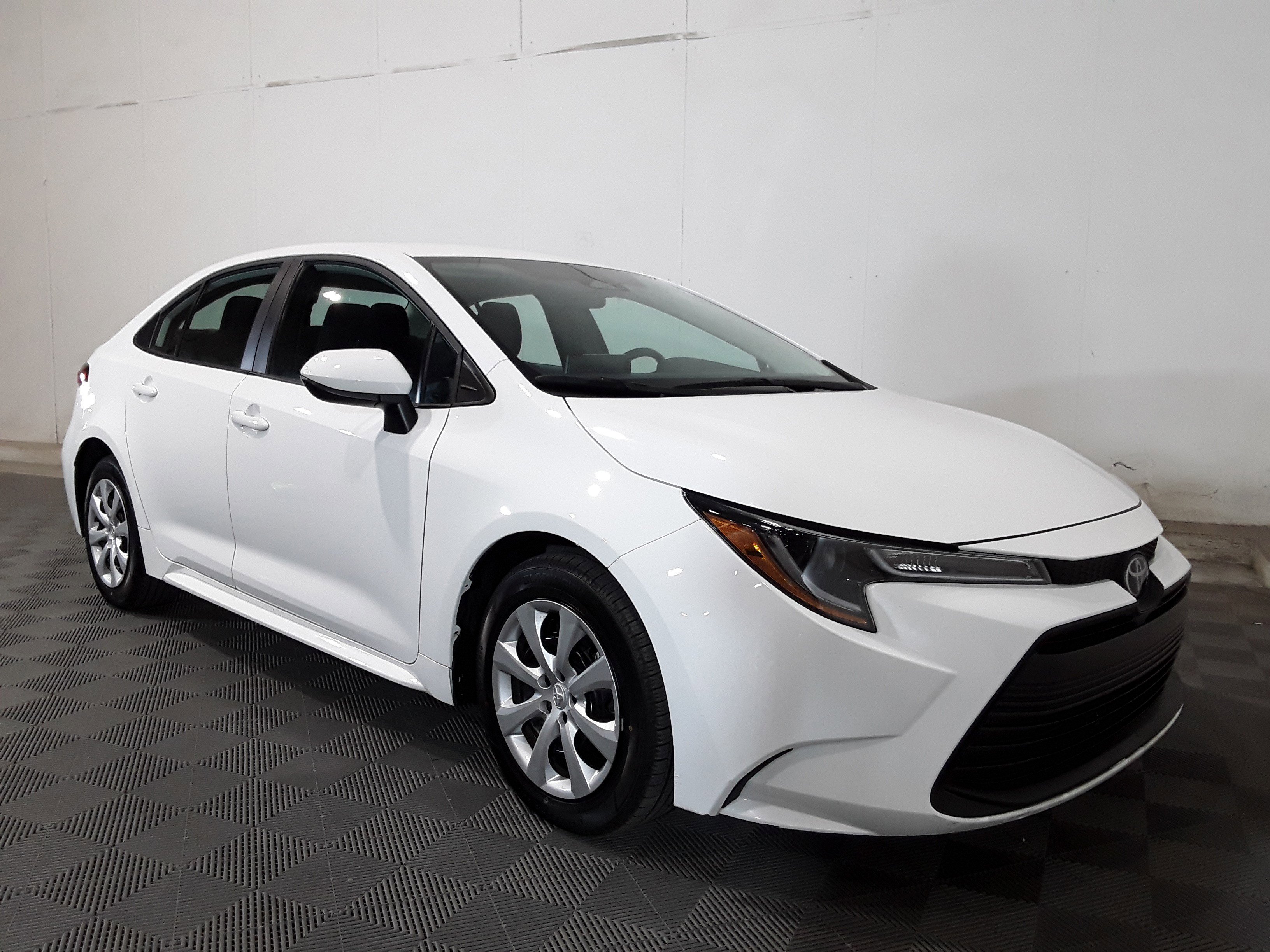 Used 2024 Toyota Corolla LE CVT